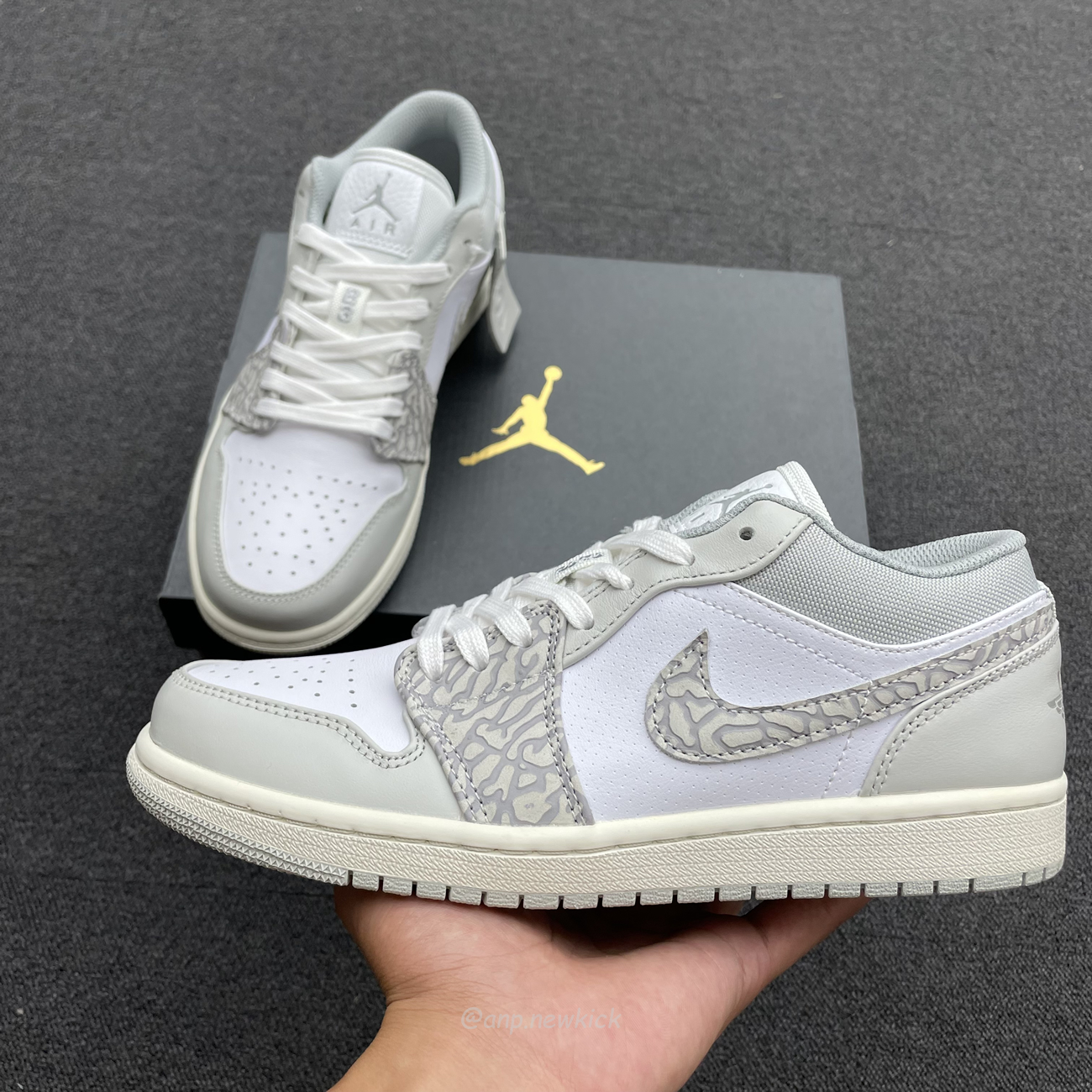Air Jordan 1 Low Prm Smoke Grey Elephant Dh4269 100 (11) - www.newkick.vip Air Jordan 1 Low Prm Smoke Grey Elephant Dh4269 100 (11) - www.newkick.vip