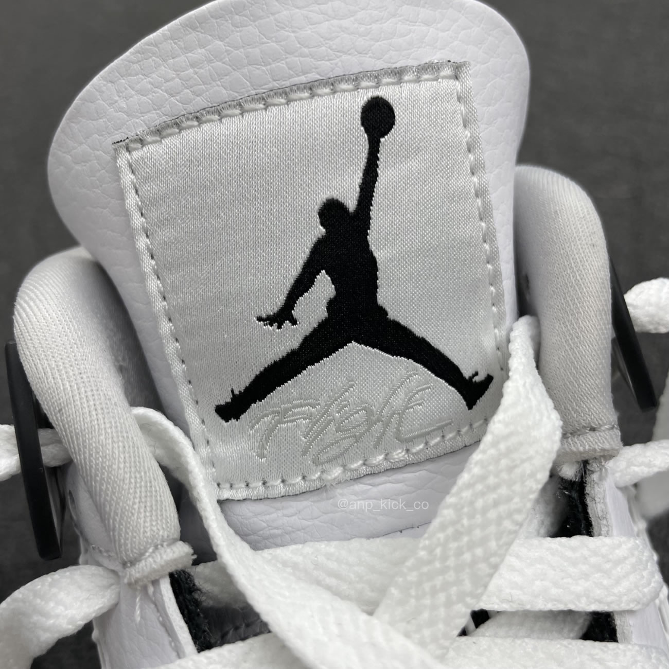 Air Jordan4 Military Black 19 - www.newkick.org