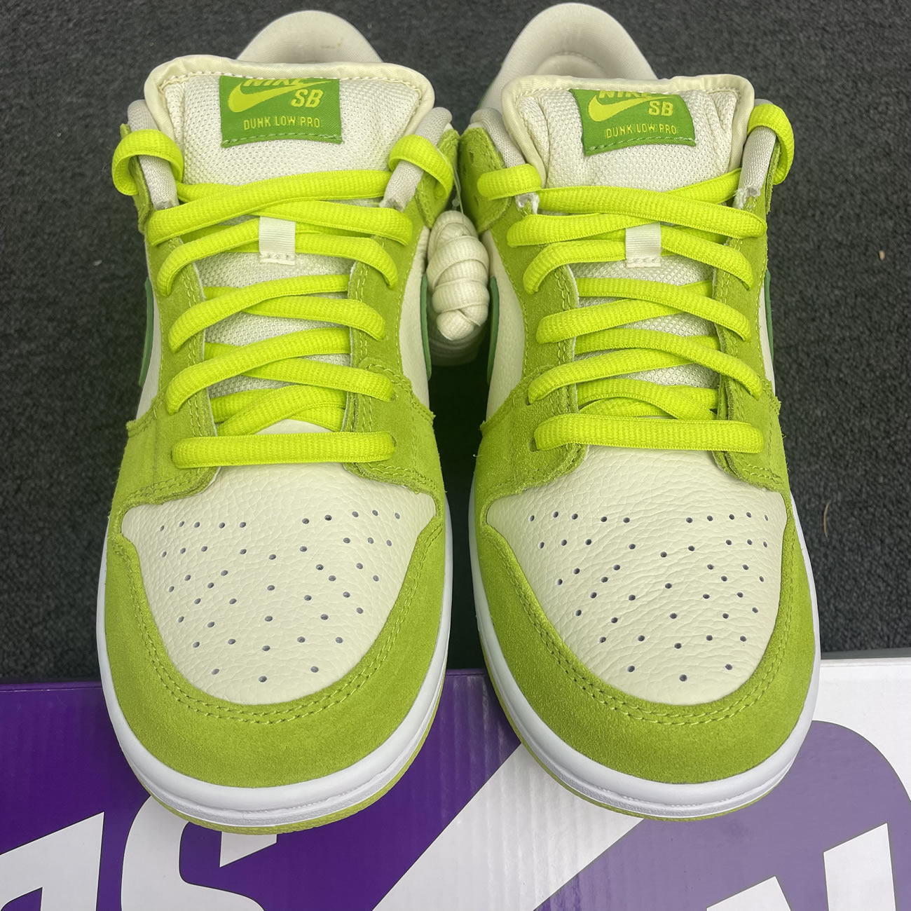 Nike Sb Skateboard Dunk Low Pro Green Apple Dm0807 300 (7) - www.newkick.org