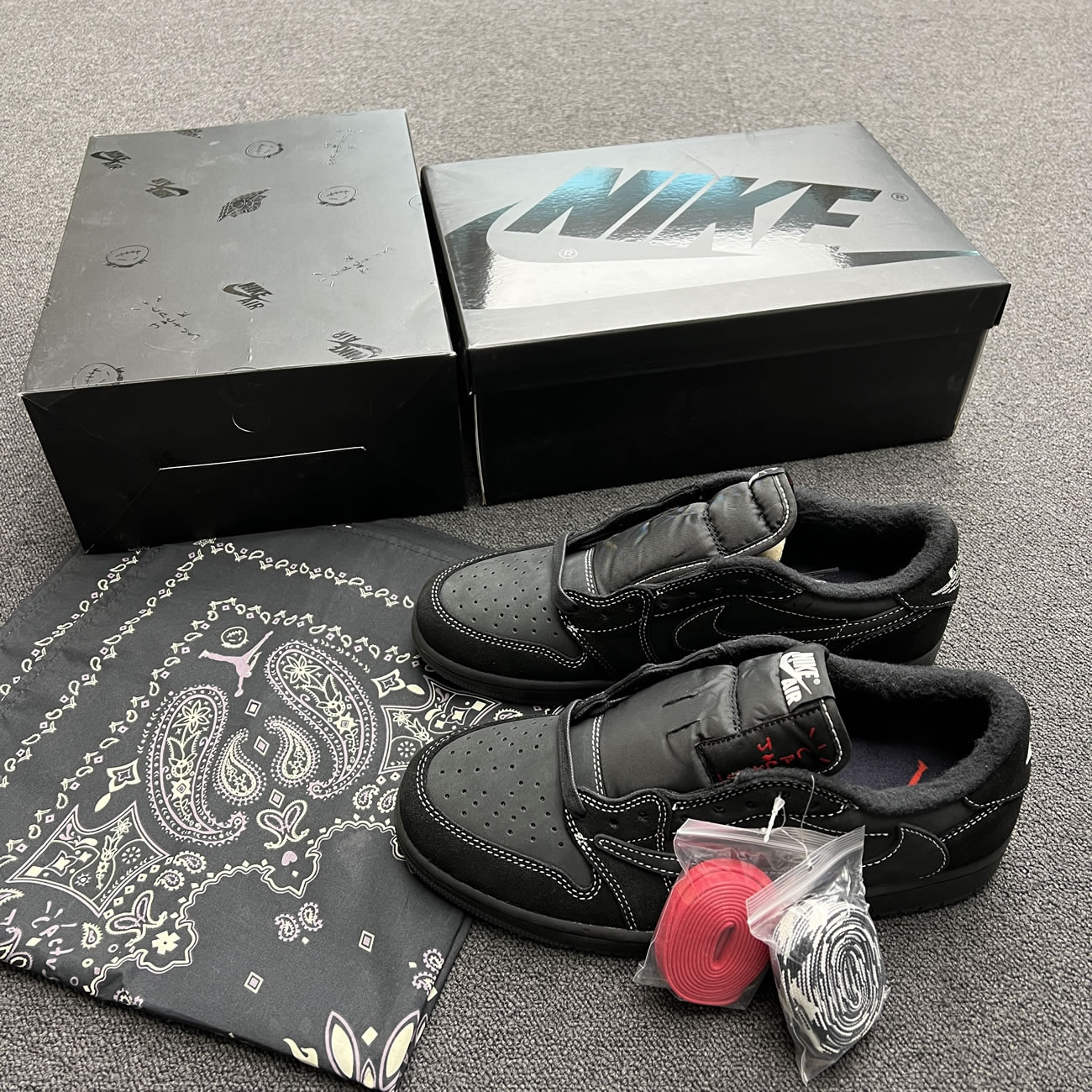 Jordan 1 Retro Low Og Sp Travis Scott Black Phantom Dm7866 001 (2) - www.newkick.org Jordan 1 Retro Low Og Sp Travis Scott Black Phantom Dm7866 001 (2) - www.newkick.org