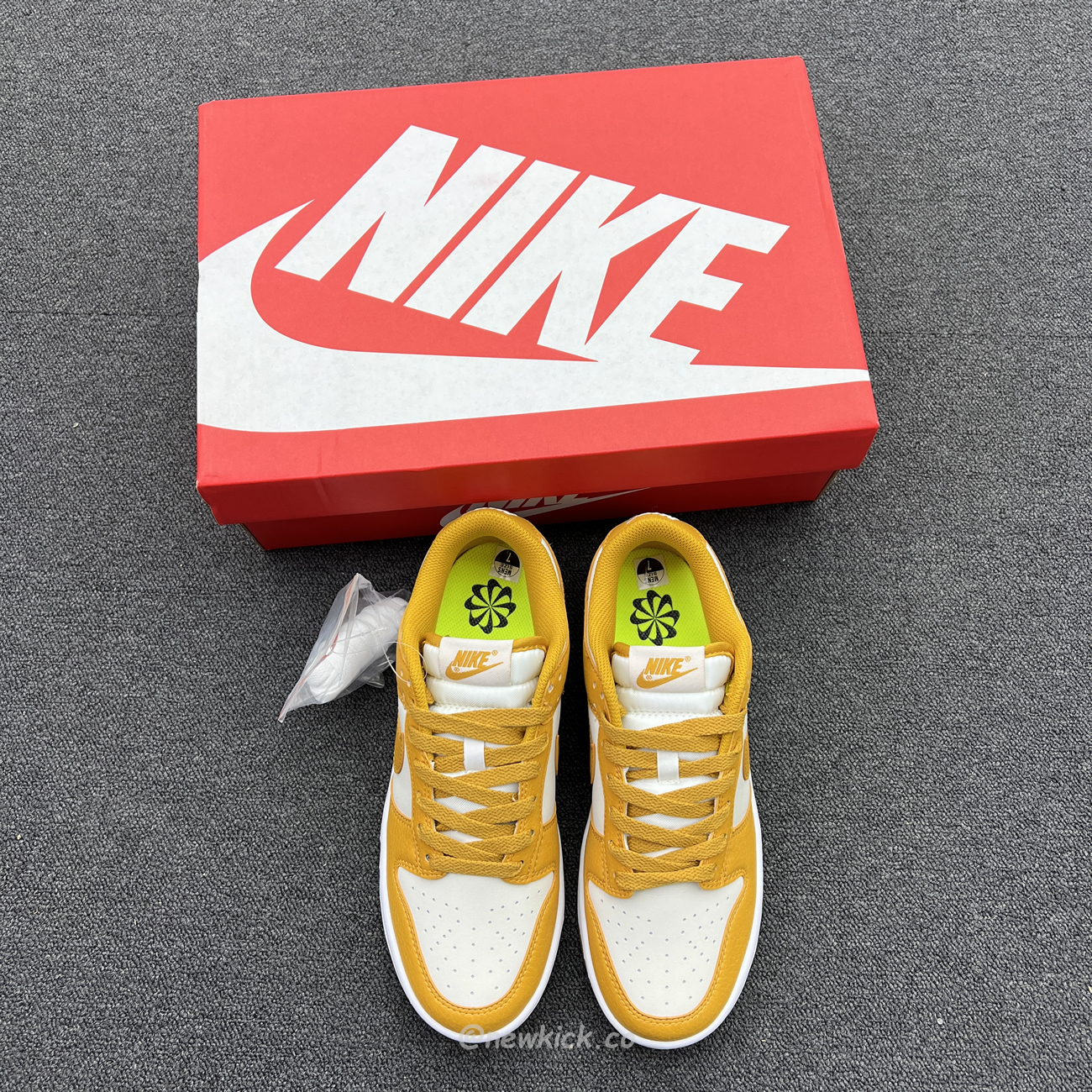 Nike Dunk Low Next Nature Phantom Gold Suede Dn1431 001 (8) - www.newkick.org