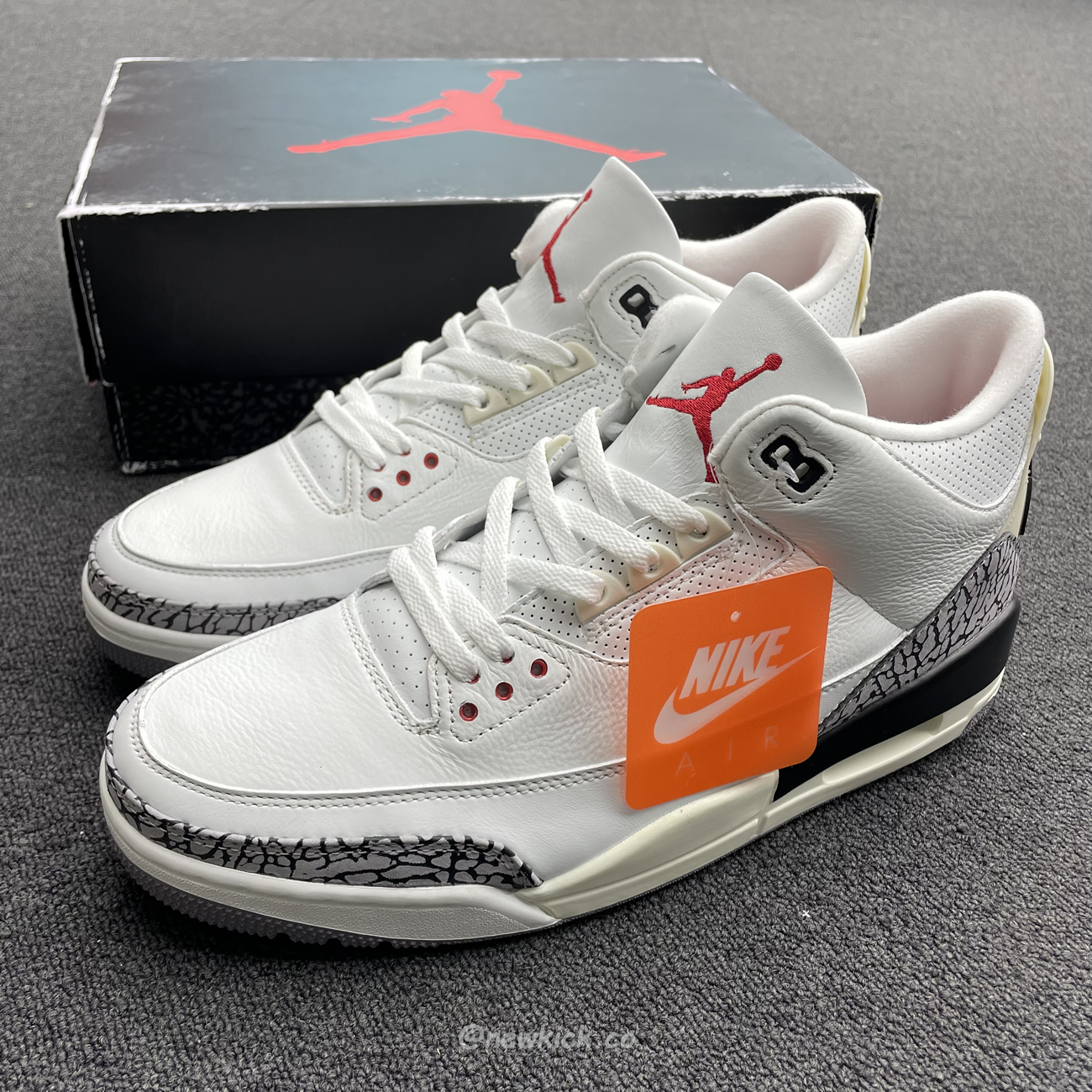 Air Jordan 3 Retro White Cement Reimagined Dn3707 100 (22) - www.newkick.org Air Jordan 3 Retro White Cement Reimagined Dn3707 100 (22) - www.newkick.org