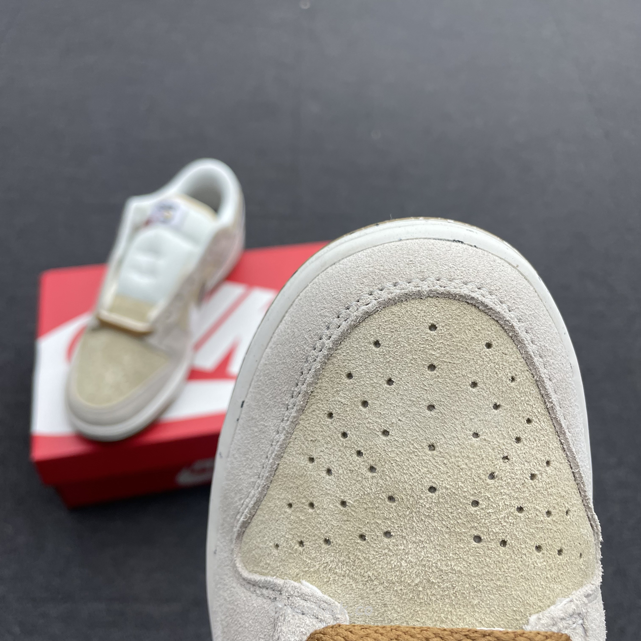 Nike Dunk Low Se 85 Double Swoosh Sail Orange Do9457 100 (11) - www.newkick.org