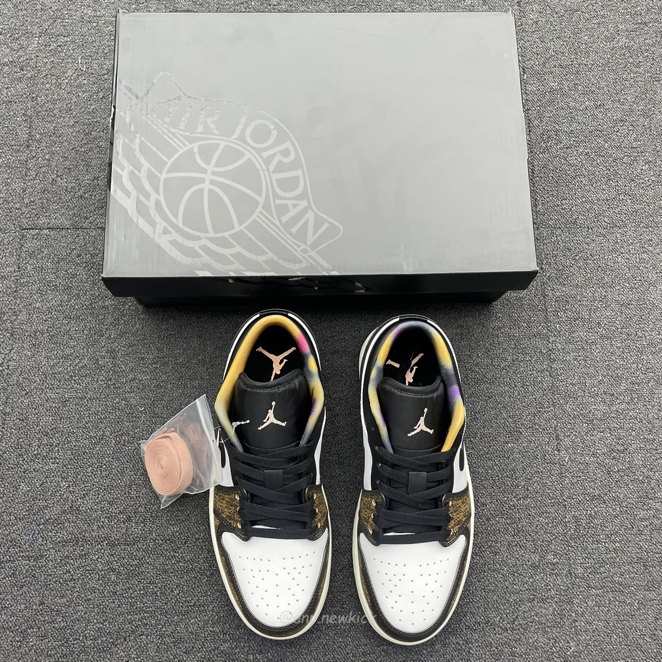 Air Jordan 1 Low Se Wear Away Yellow Dq8422 001 (12) - www.newkick.vip Air Jordan 1 Low Se Wear Away Yellow Dq8422 001 (12) - www.newkick.vip