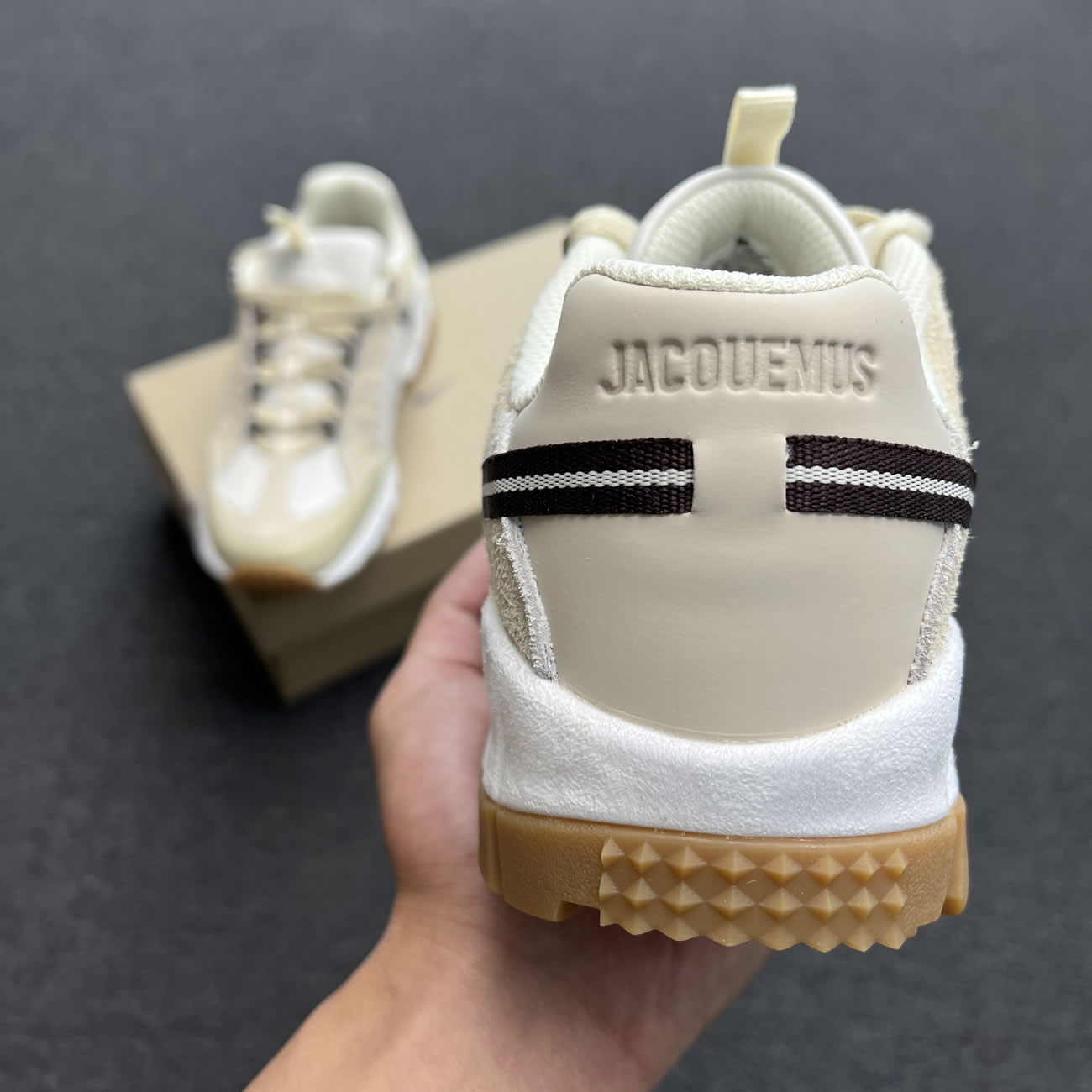 Nike Air Humara Lx Jacquemus Light Bone Gold W Dr0420 001 (12) - www.newkick.org