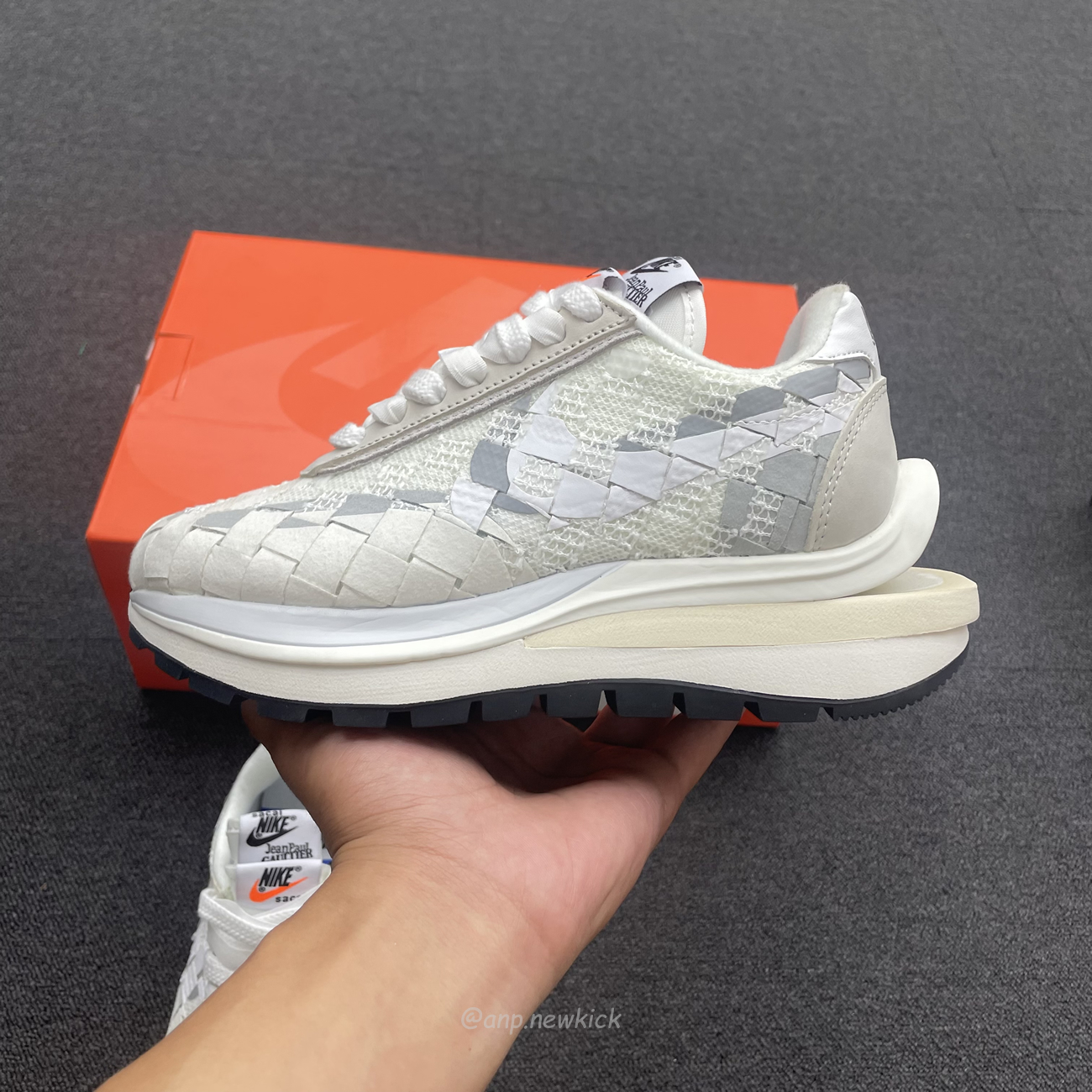 Sacai X Nike Waffe Woven White Green Gusto Dr5209 300 Dr5209 100 (18) - www.newkick.vip Sacai X Nike Waffe Woven White Green Gusto Dr5209 300 Dr5209 100 (18) - www.newkick.vip