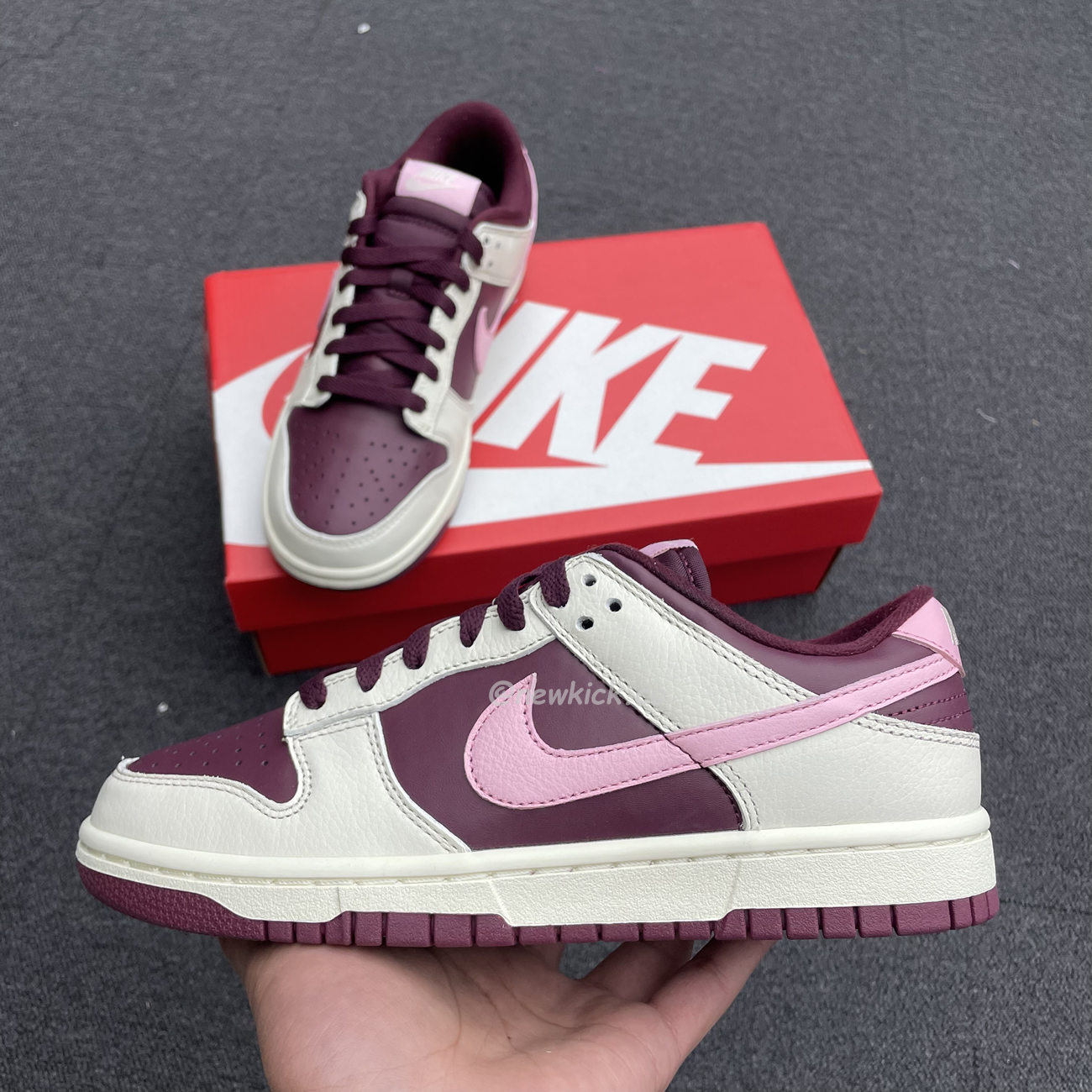 Nike Dunk Low Retro Prm Valentine Day 2023 Dr9705 100 (10) - www.newkick.org Nike Dunk Low Retro Prm Valentine Day 2023 Dr9705 100 (10) - www.newkick.org