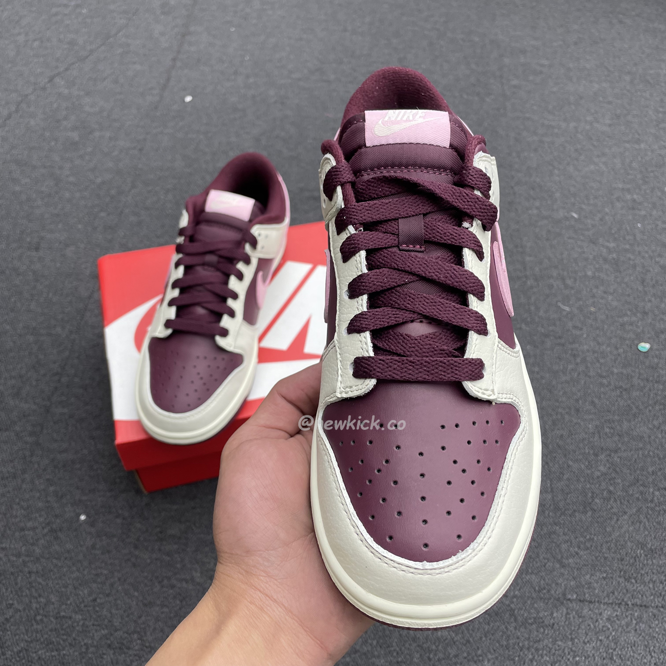 Nike Dunk Low Retro Prm Valentine Day 2023 Dr9705 100 (15) - www.newkick.org Nike Dunk Low Retro Prm Valentine Day 2023 Dr9705 100 (15) - www.newkick.org
