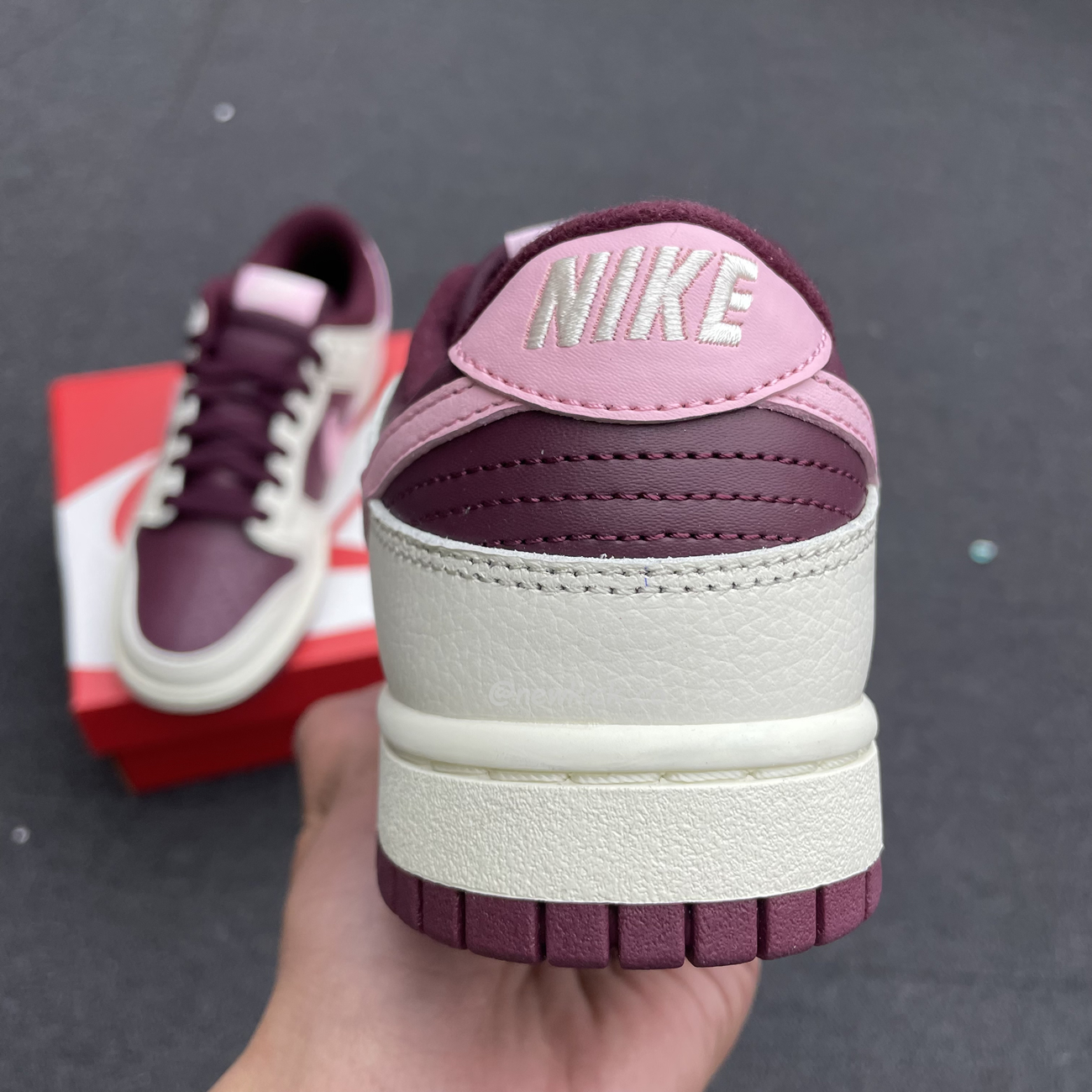 Nike Dunk Low Retro Prm Valentine Day 2023 Dr9705 100 (16) - www.newkick.org Nike Dunk Low Retro Prm Valentine Day 2023 Dr9705 100 (16) - www.newkick.org