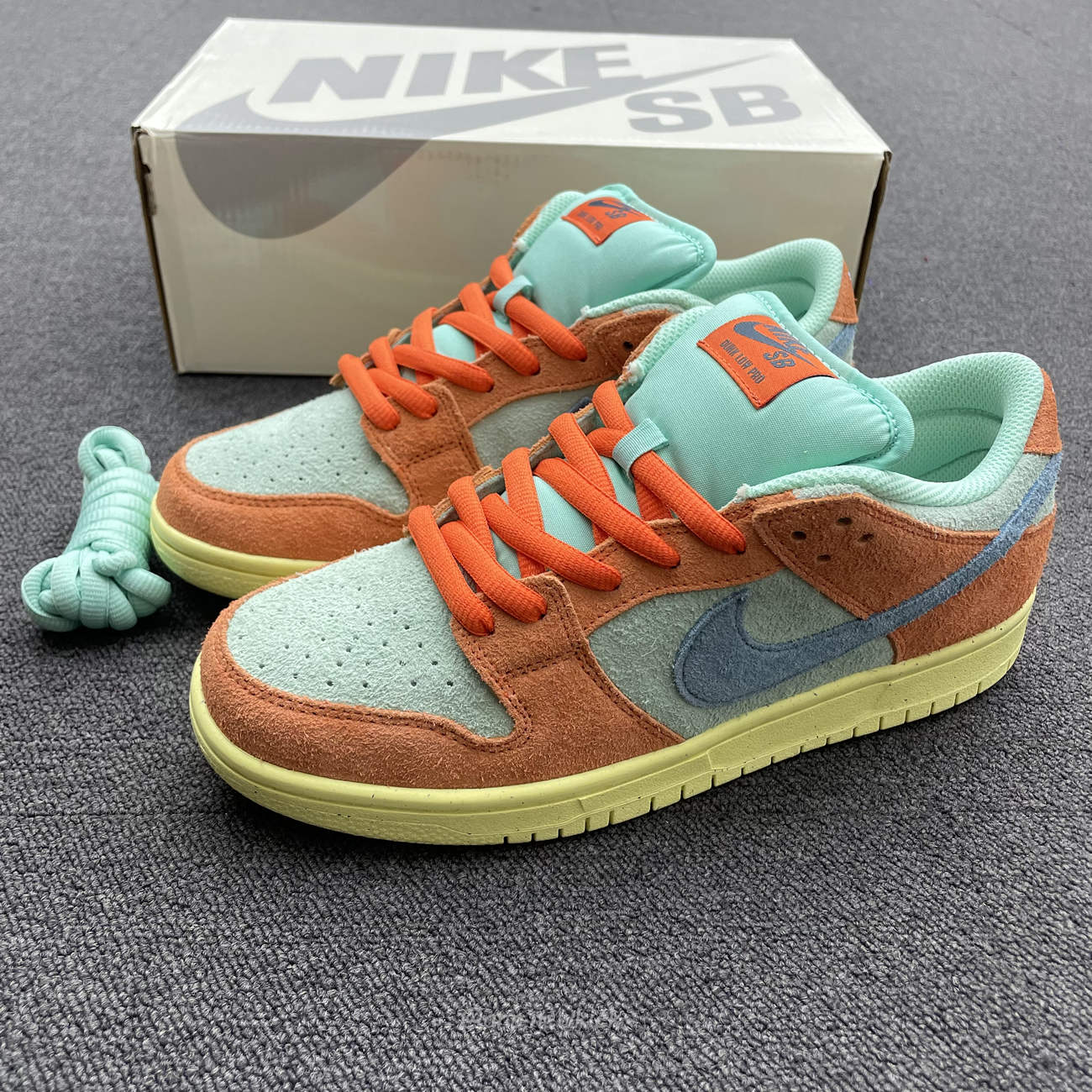 Nike Sb Dunk Low Orange Emerald Rise Dv5429 800 (7) - www.newkick.org Nike Sb Dunk Low Orange Emerald Rise Dv5429 800 (7) - www.newkick.org