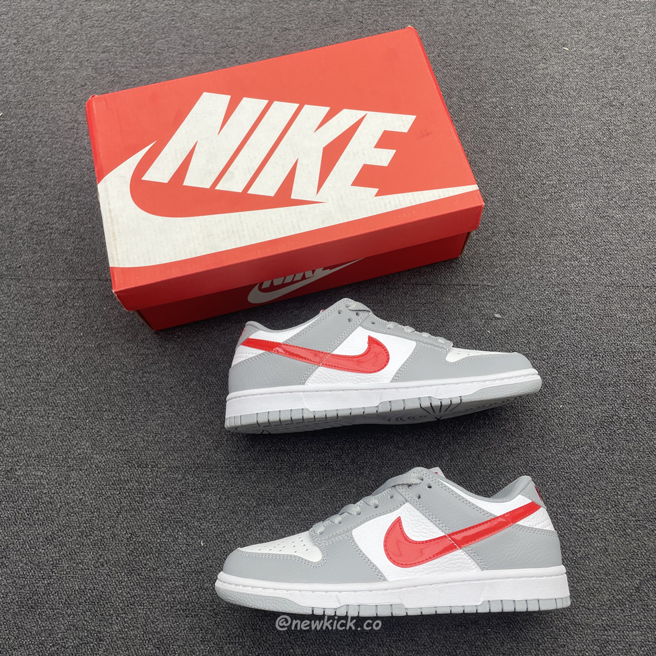Nike Dunk Low White Wolf Grey University Red Gs Dv7149 001 (14) - www.newkick.vip Nike Dunk Low White Wolf Grey University Red Gs Dv7149 001 (14) - www.newkick.vip