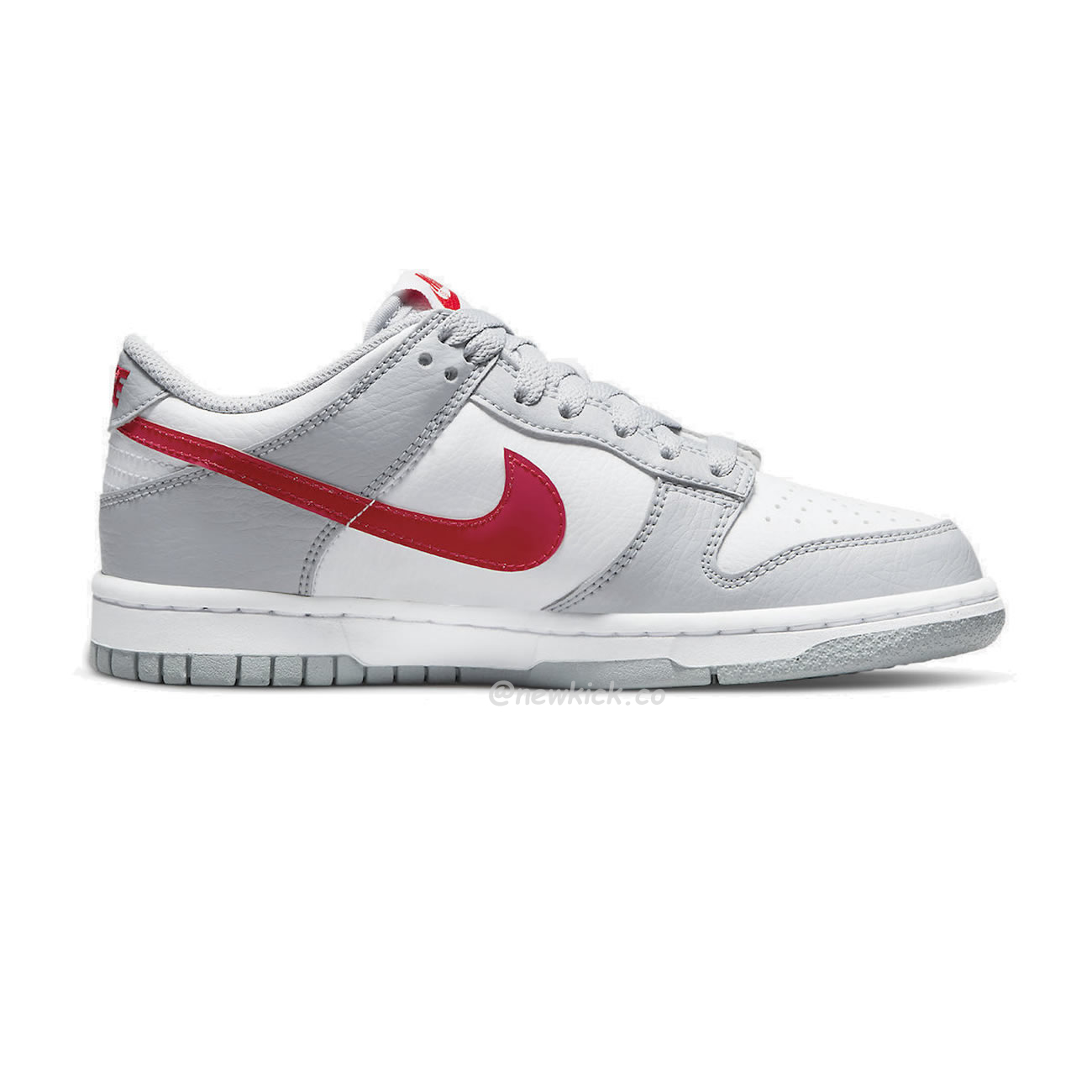 Nike Dunk Low White Wolf Grey University Red Gs Dv7149 001 (3) - www.newkick.vip Nike Dunk Low White Wolf Grey University Red Gs Dv7149 001 (3) - www.newkick.vip