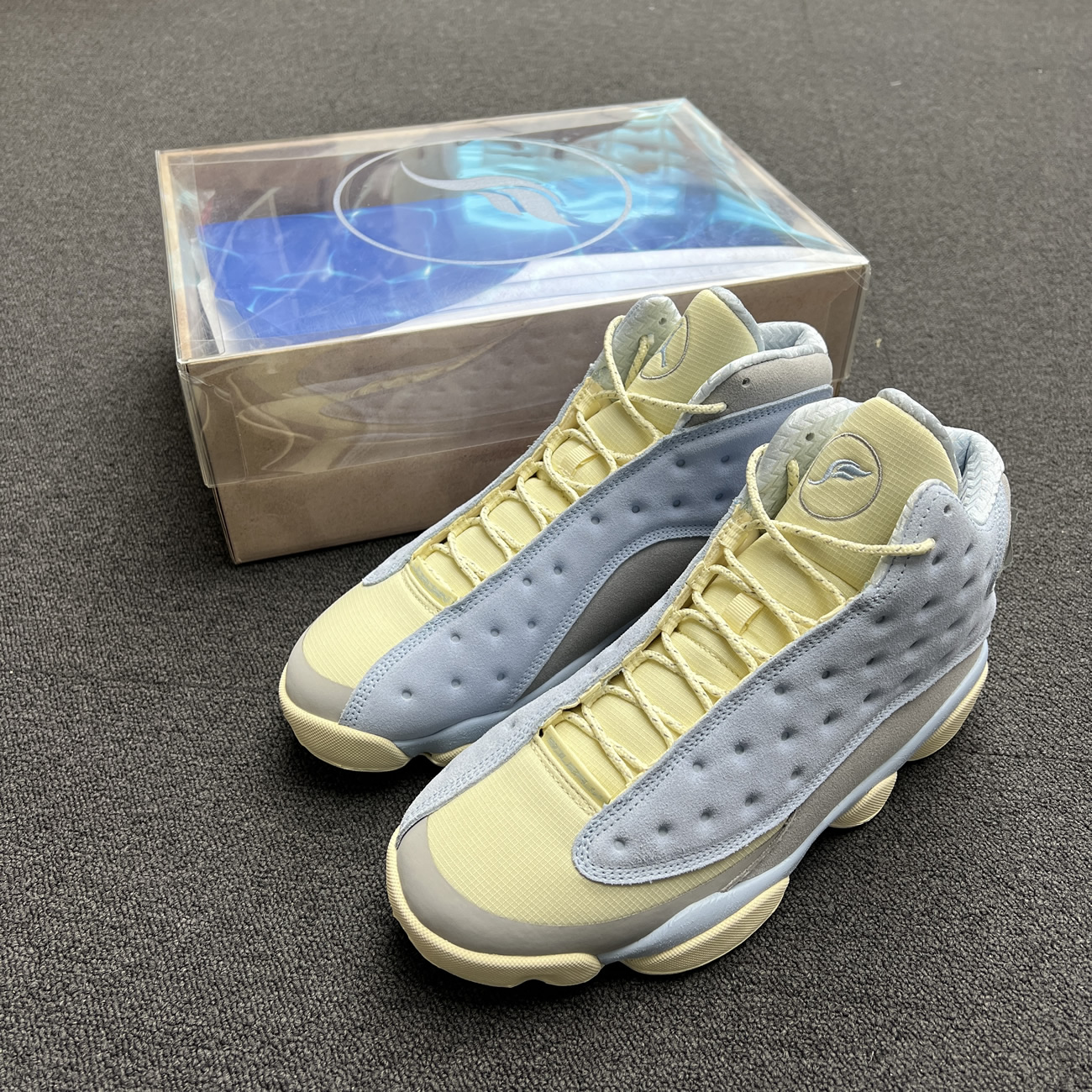 Air Jordan 13 Retro Solefly Dx5763 100 (12) - www.newkick.org Air Jordan 13 Retro Solefly Dx5763 100 (12) - www.newkick.org