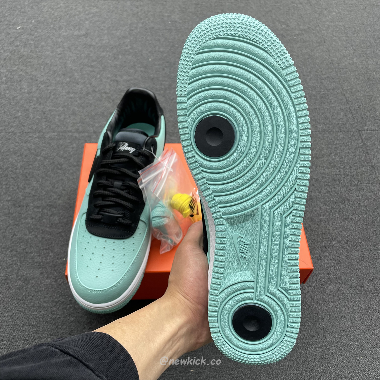 Nike Air Force 1 Low Tiffany 1837 Dz1382 002 (10) - www.newkick.org