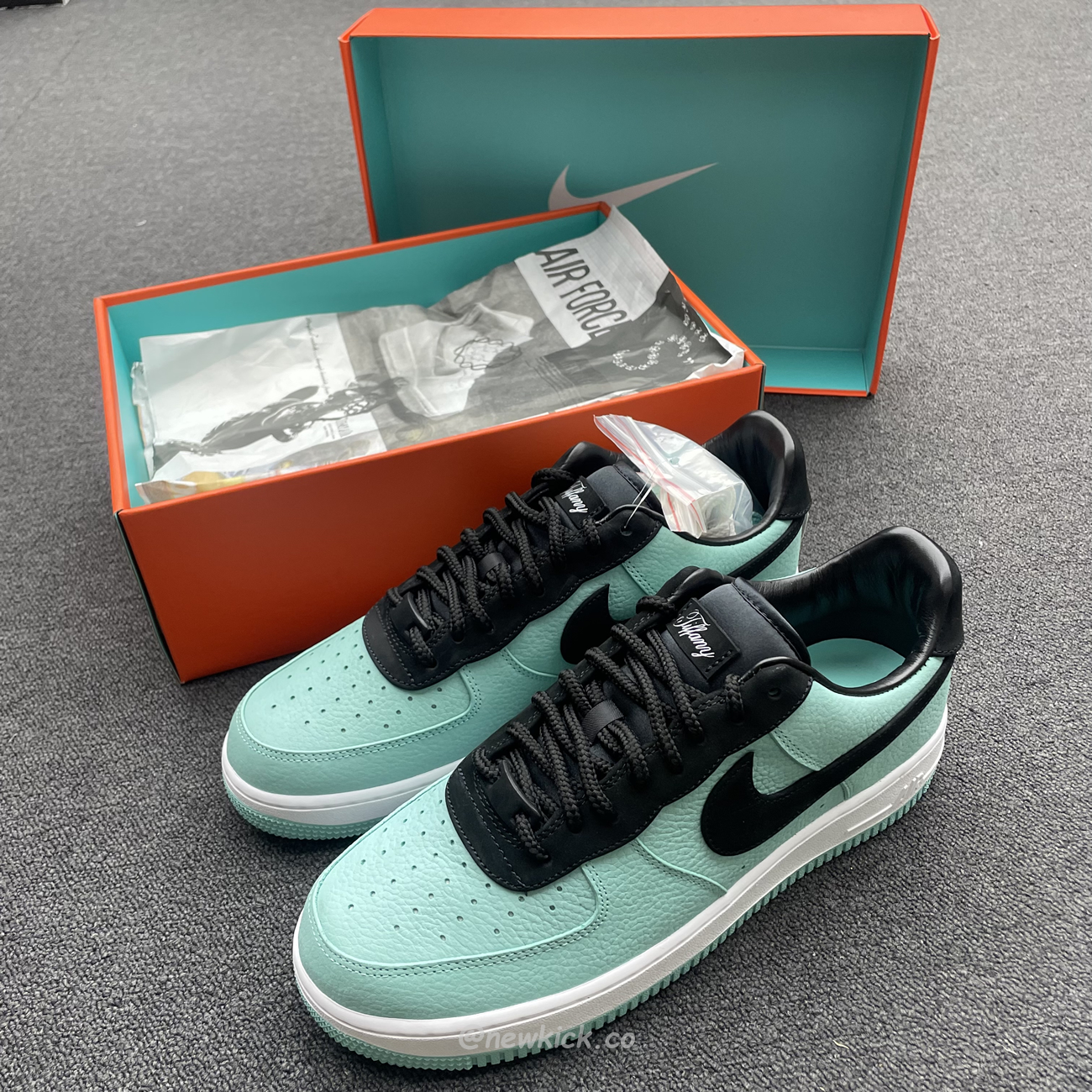 Nike Air Force 1 Low Tiffany 1837 Dz1382 002 (4) - www.newkick.org