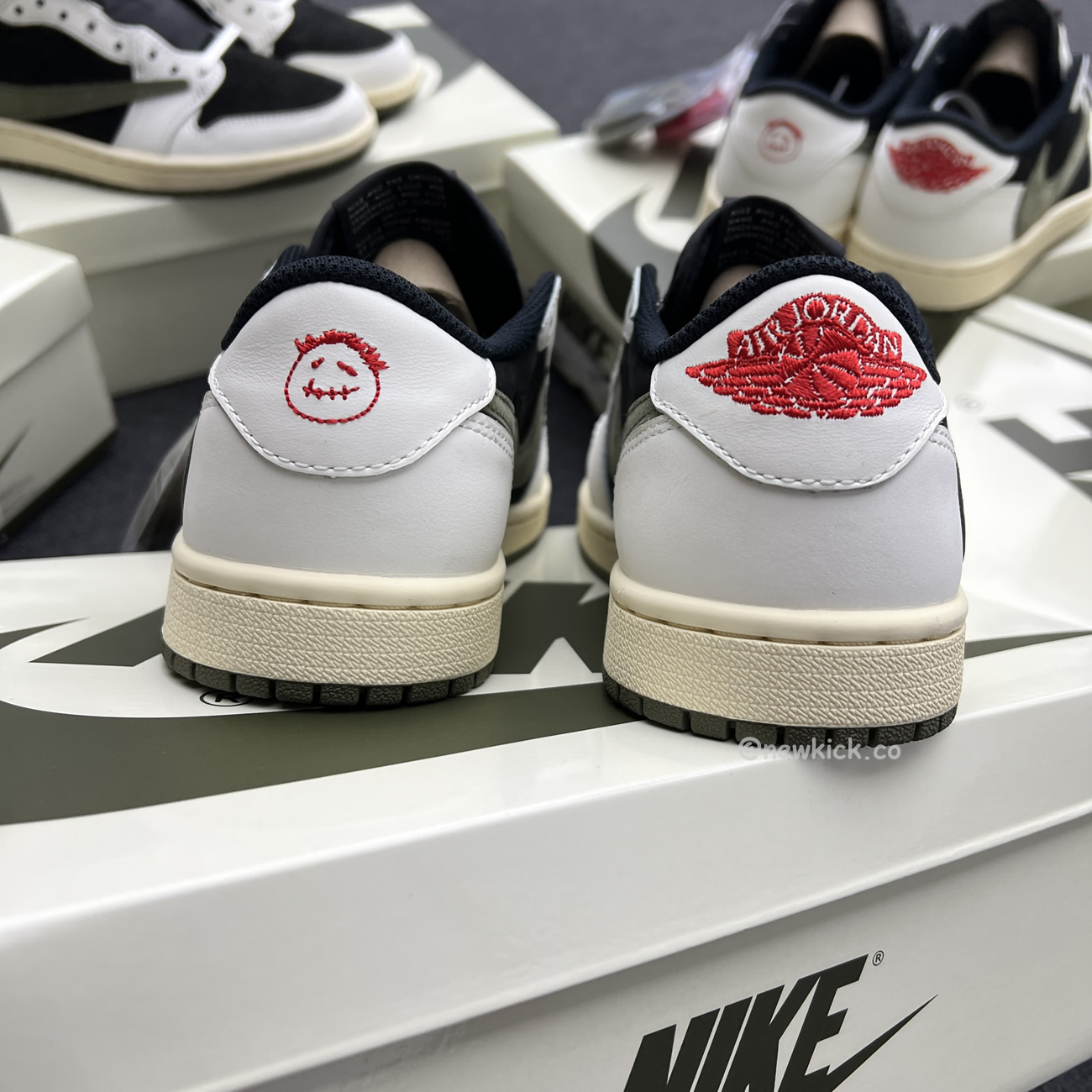 Air Jordan 1 Retro Low Og Sp Travis Scott Olive W Dz4137 106 (23) - www.newkick.org