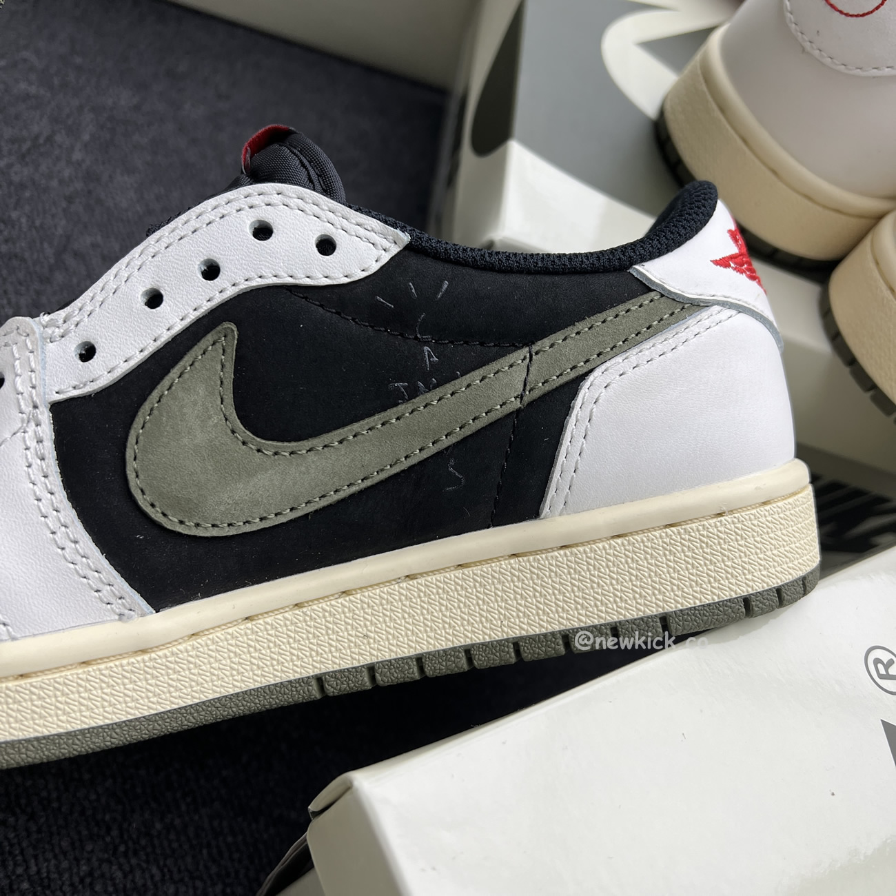 Air Jordan 1 Retro Low Og Sp Travis Scott Olive W Dz4137 106 (26) - www.newkick.org