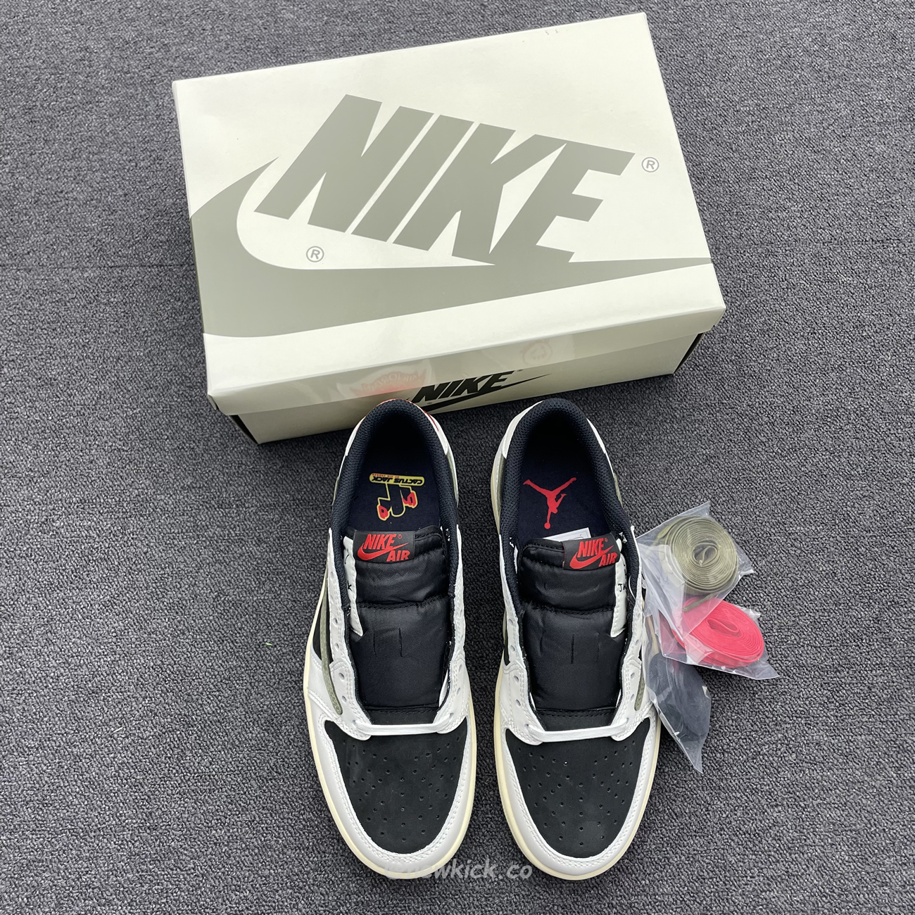 Air Jordan 1 Retro Low Og Sp Travis Scott Olive W Dz4137 106 (30) - www.newkick.org