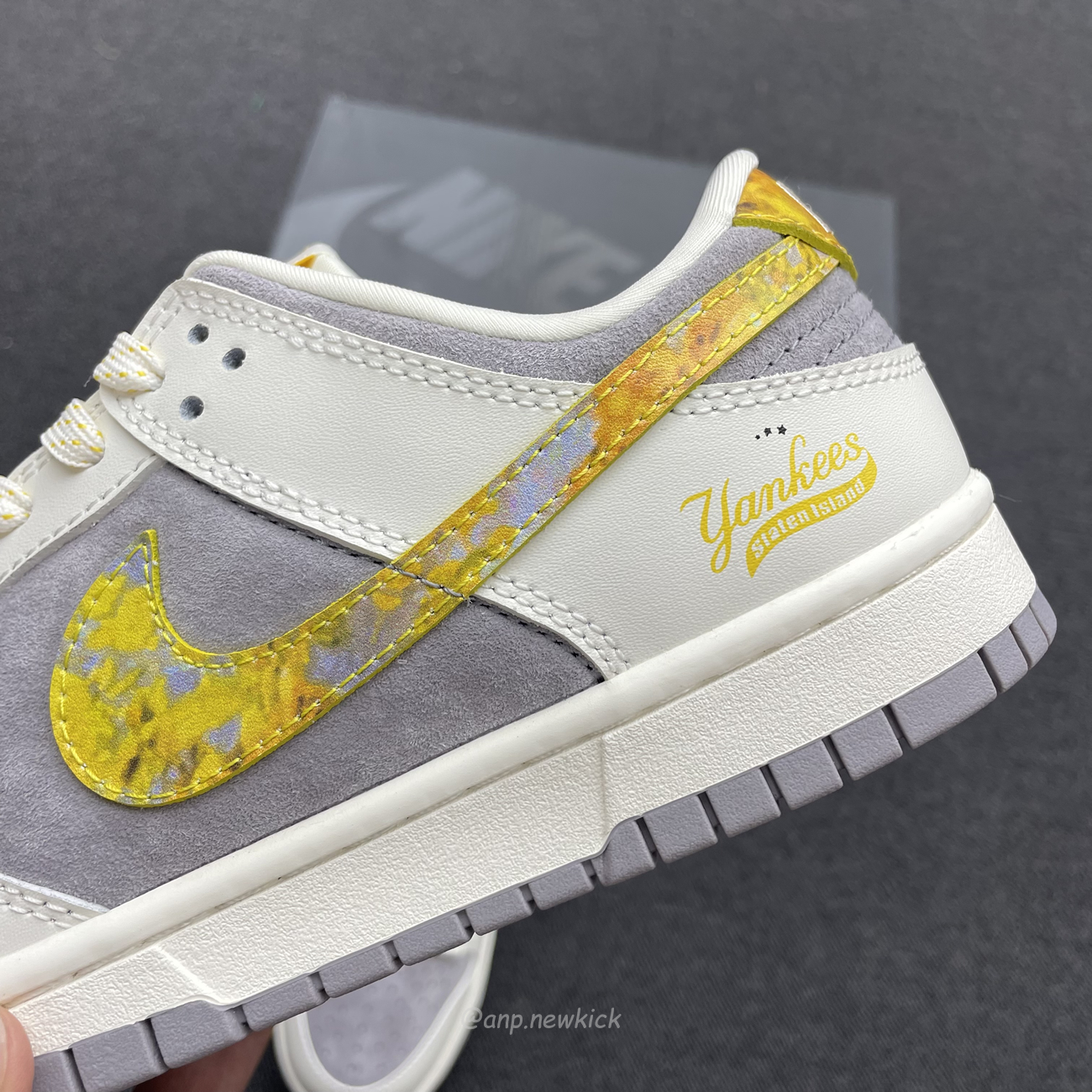 Nike Sb Dunk Low Mlb Off White Yellow Dark Grey Fc1688 117 (4) - www.newkick.org Nike Sb Dunk Low Mlb Off White Yellow Dark Grey Fc1688 117 (4) - www.newkick.org