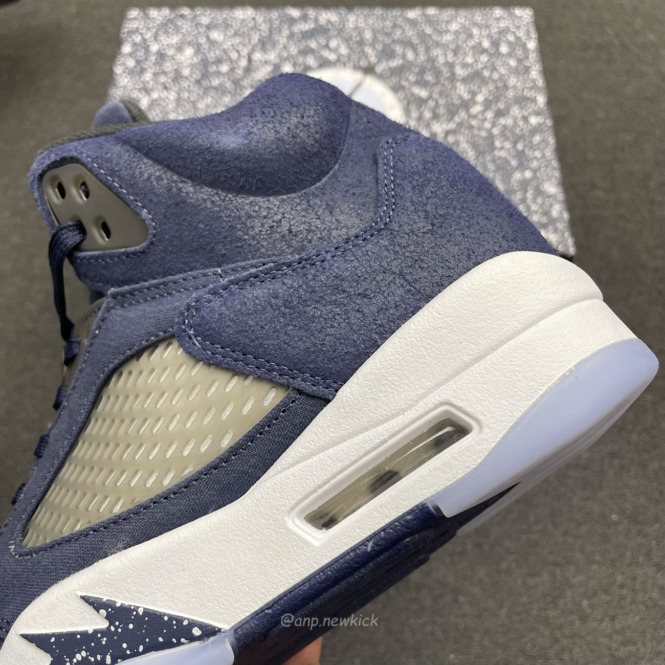 Air Jordan 5 Retro Georgetown Fd6812 400 (6) - www.newkick.vip Air Jordan 5 Retro Georgetown Fd6812 400 (6) - www.newkick.vip