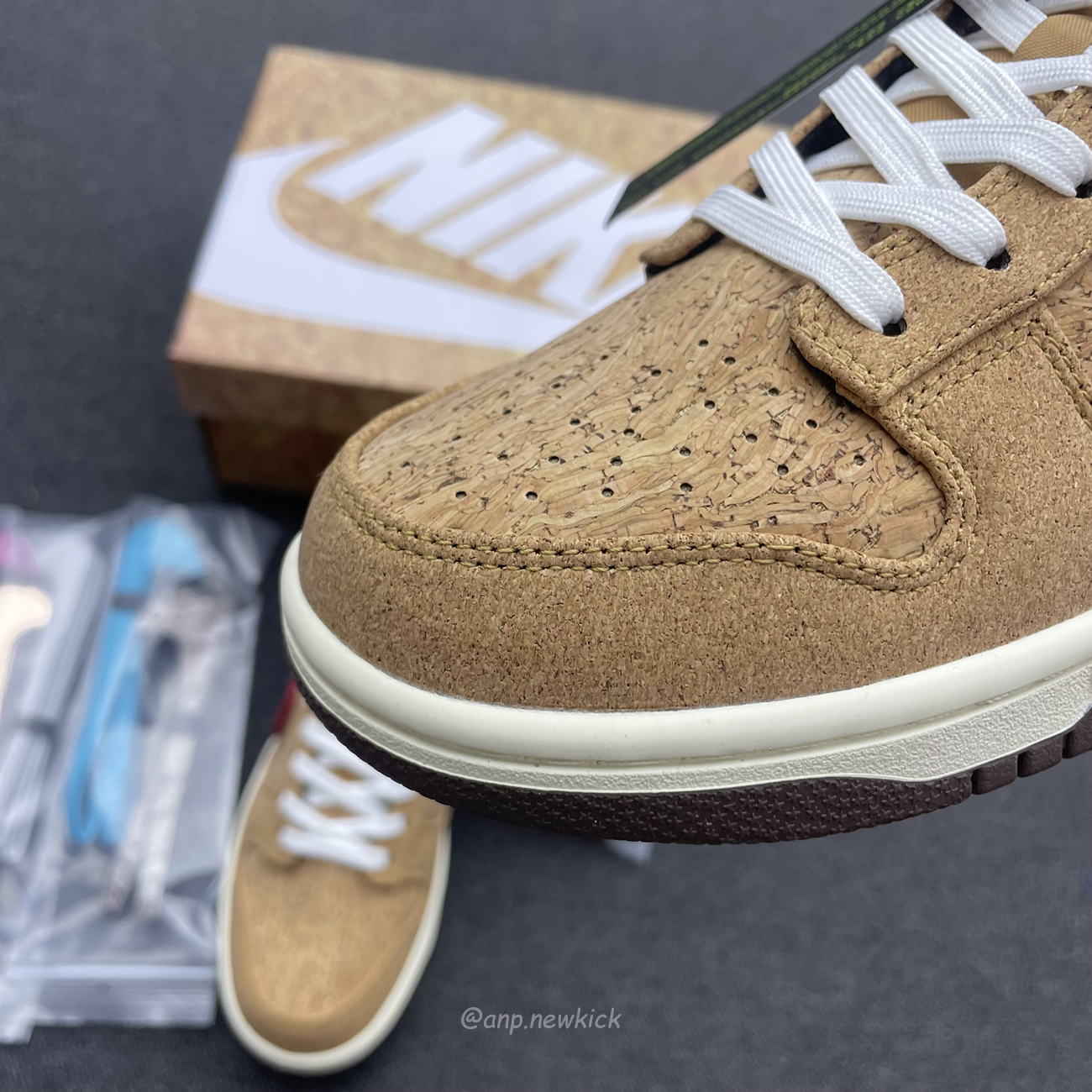 Nike Dunk Low Sp Clot Cork Fn0317 121 (13) - www.newkick.vip Nike Dunk Low Sp Clot Cork Fn0317 121 (13) - www.newkick.vip