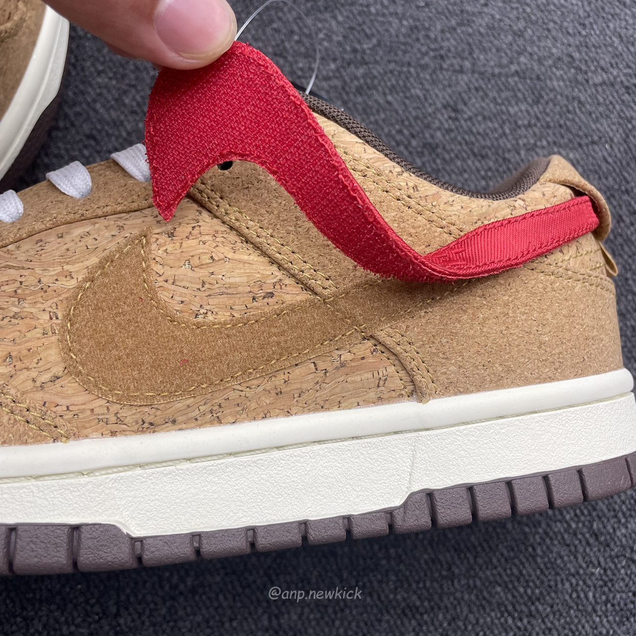 Nike Dunk Low Sp Clot Cork Fn0317 121 (4) - www.newkick.vip Nike Dunk Low Sp Clot Cork Fn0317 121 (4) - www.newkick.vip