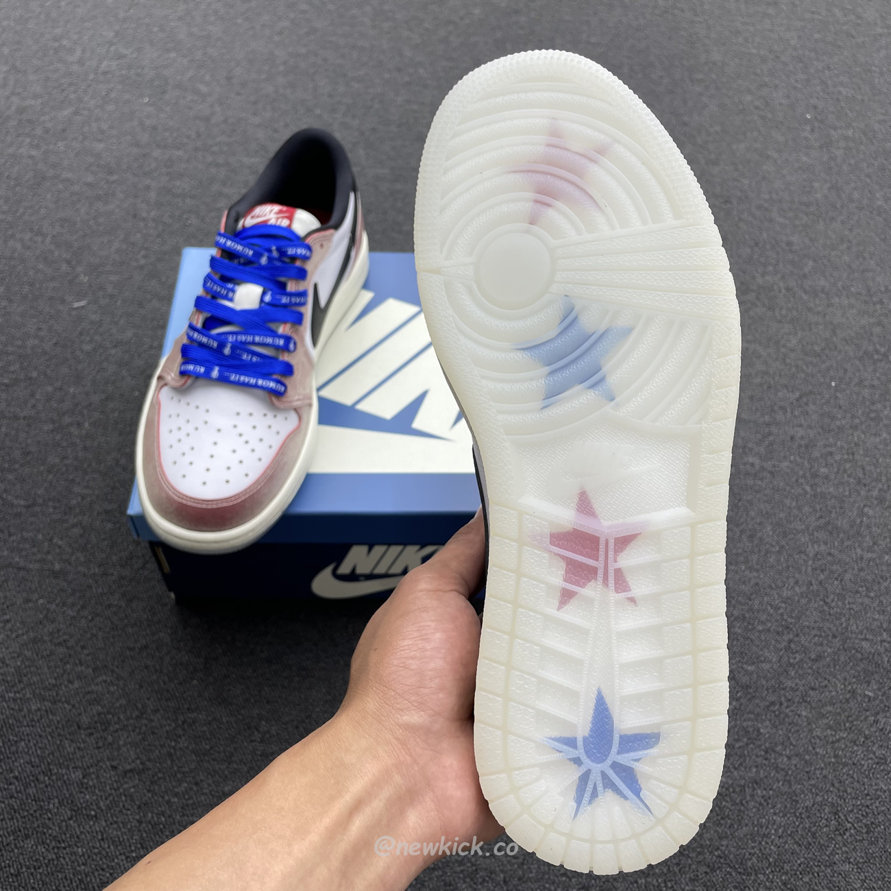 Trophy Room X Air Jordan 1 Low Og Sp Chicago Fn0432 017 (2) - www.newkick.org Trophy Room X Air Jordan 1 Low Og Sp Chicago Fn0432 017 (2) - www.newkick.org