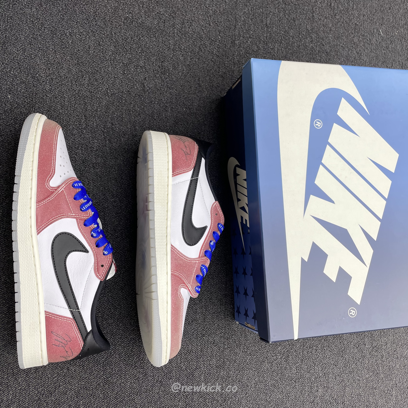 Trophy Room X Air Jordan 1 Low Og Sp Chicago Fn0432 017 (5) - www.newkick.org Trophy Room X Air Jordan 1 Low Og Sp Chicago Fn0432 017 (5) - www.newkick.org