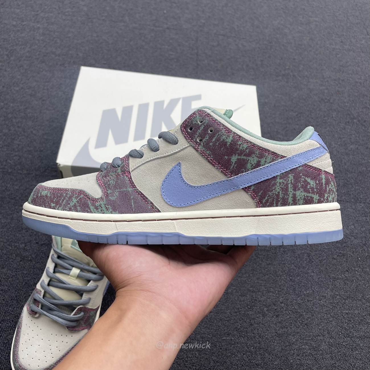 Nike Sb Dunk Low Crenshaw Skate Club Fn4193 100 (34) - www.newkick.org Nike Sb Dunk Low Crenshaw Skate Club Fn4193 100 (34) - www.newkick.org