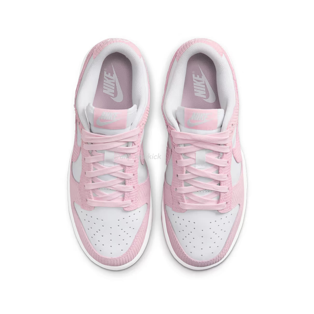 Nike Dunk Low Pink Corduroy Fn7167 100 (2) - www.newkick.vip