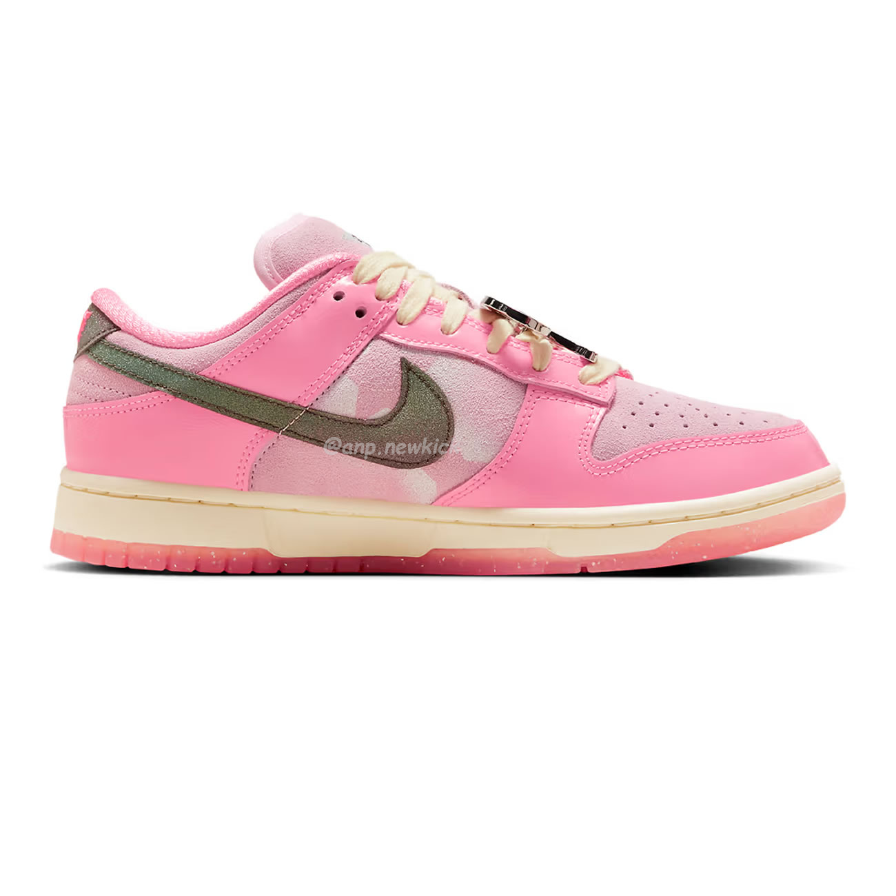 Nike Dunk Low Lx Barbie Fn8927 621 (3) - www.newkick.org Nike Dunk Low Lx Barbie Fn8927 621 (3) - www.newkick.org