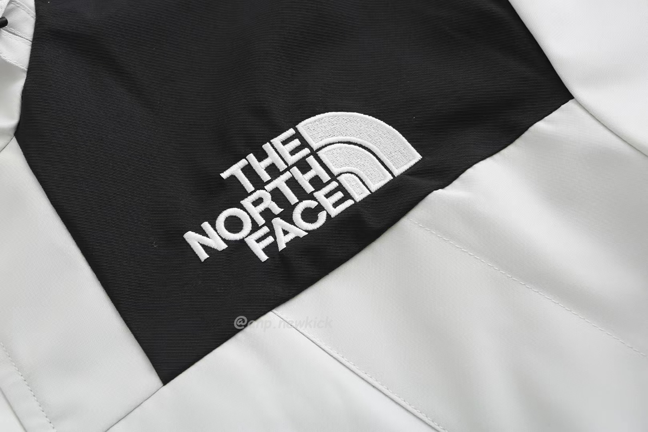 The North Face Retro 1986 Futurelight (4) - www.newkick.org The North Face Retro 1986 Futurelight (4) - www.newkick.org