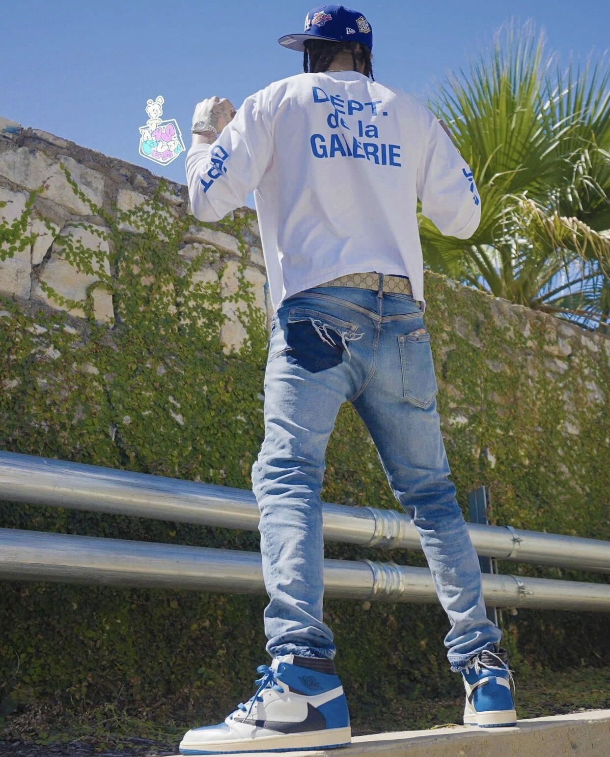 Gallery Dept. French Collector L S Tee White Blue Fw21 (5) - www.newkick.org