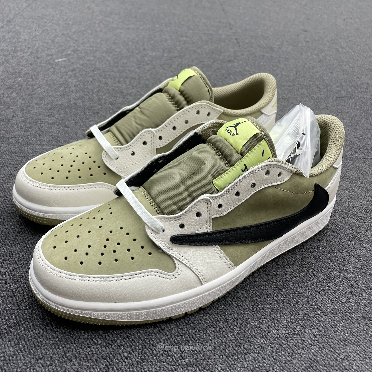 Air Jordan 1 Retro Low Golf Travis Scott Neutral Olive Fz3124 200 (4) - www.newkick.org Air Jordan 1 Retro Low Golf Travis Scott Neutral Olive Fz3124 200 (4) - www.newkick.org