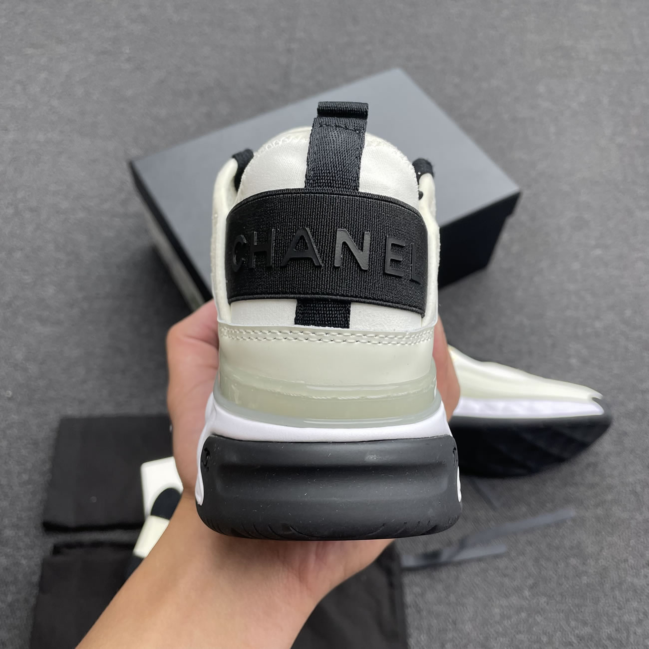 Chanel Casual Style Plain Logo Low Top Sneakers (13) - www.newkick.org Chanel Casual Style Plain Logo Low Top Sneakers (13) - www.newkick.org