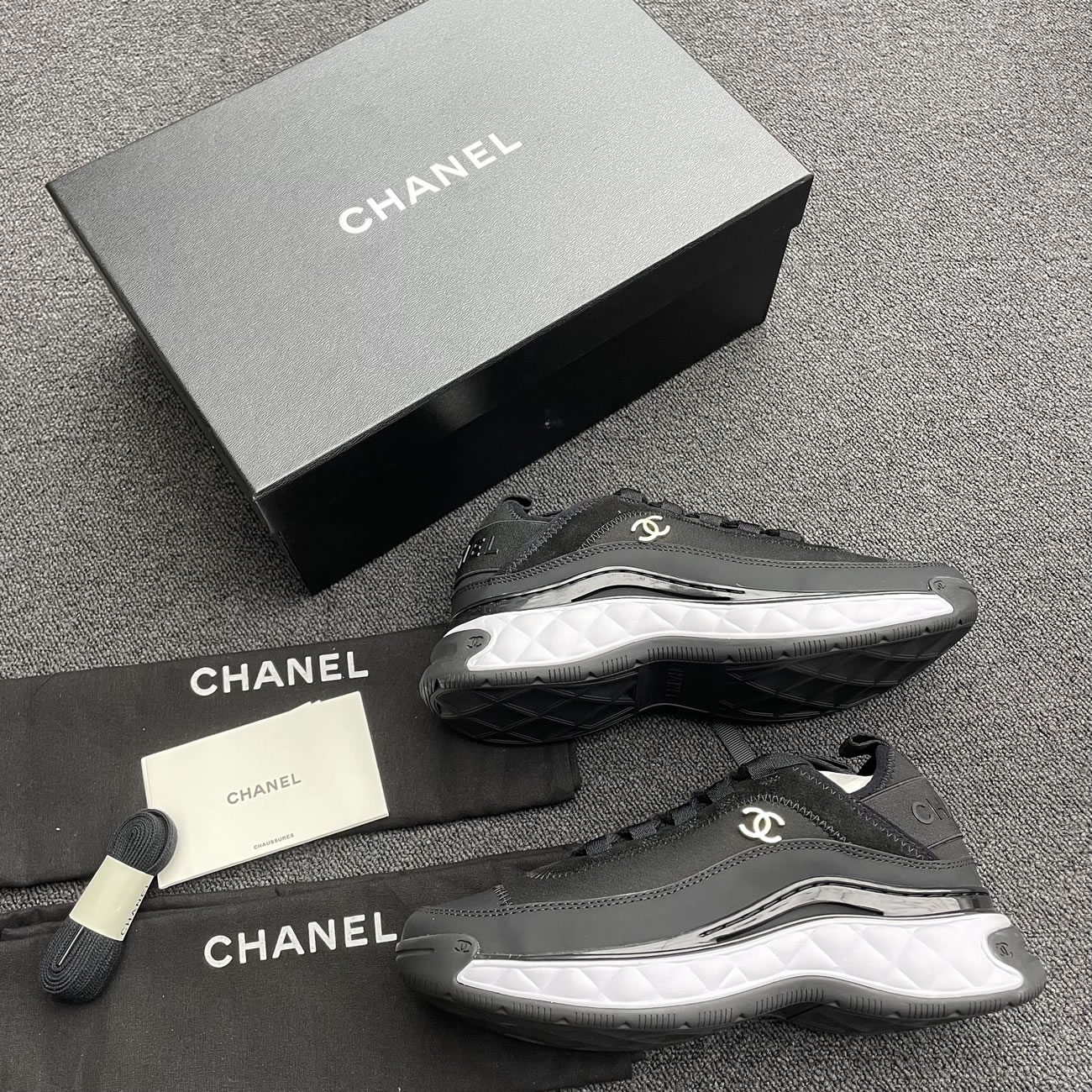 Chanel Casual Style Plain Logo Low Top Sneakers (15) - www.newkick.org Chanel Casual Style Plain Logo Low Top Sneakers (15) - www.newkick.org
