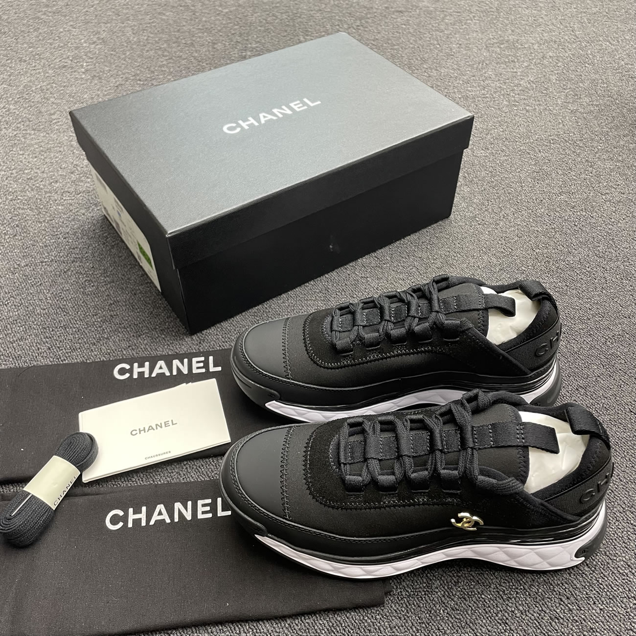 Chanel Casual Style Plain Logo Low Top Sneakers (17) - www.newkick.org Chanel Casual Style Plain Logo Low Top Sneakers (17) - www.newkick.org