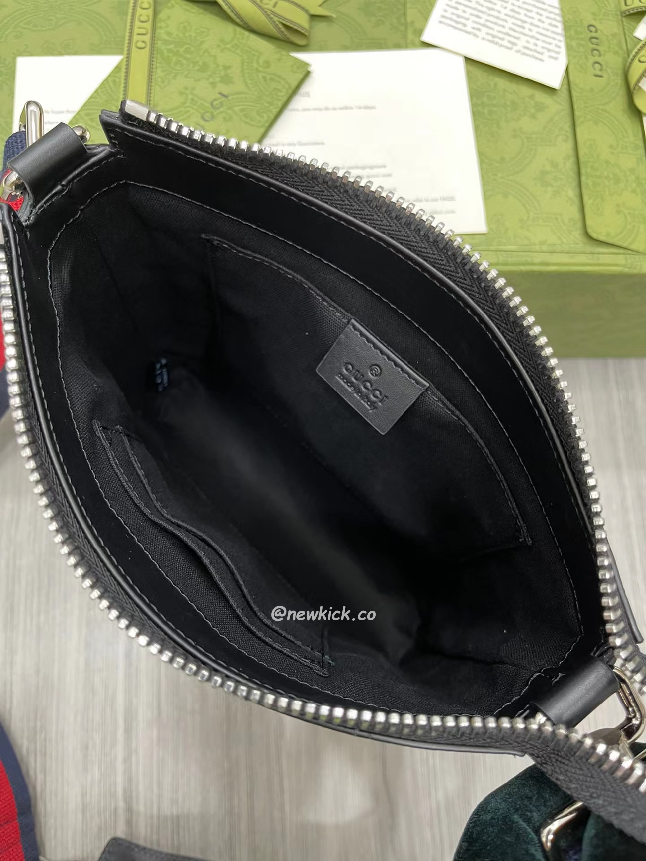 Gucci Gg Black Small Messenger Bag 523599 K5rln 1095 (9) - www.newkick.org