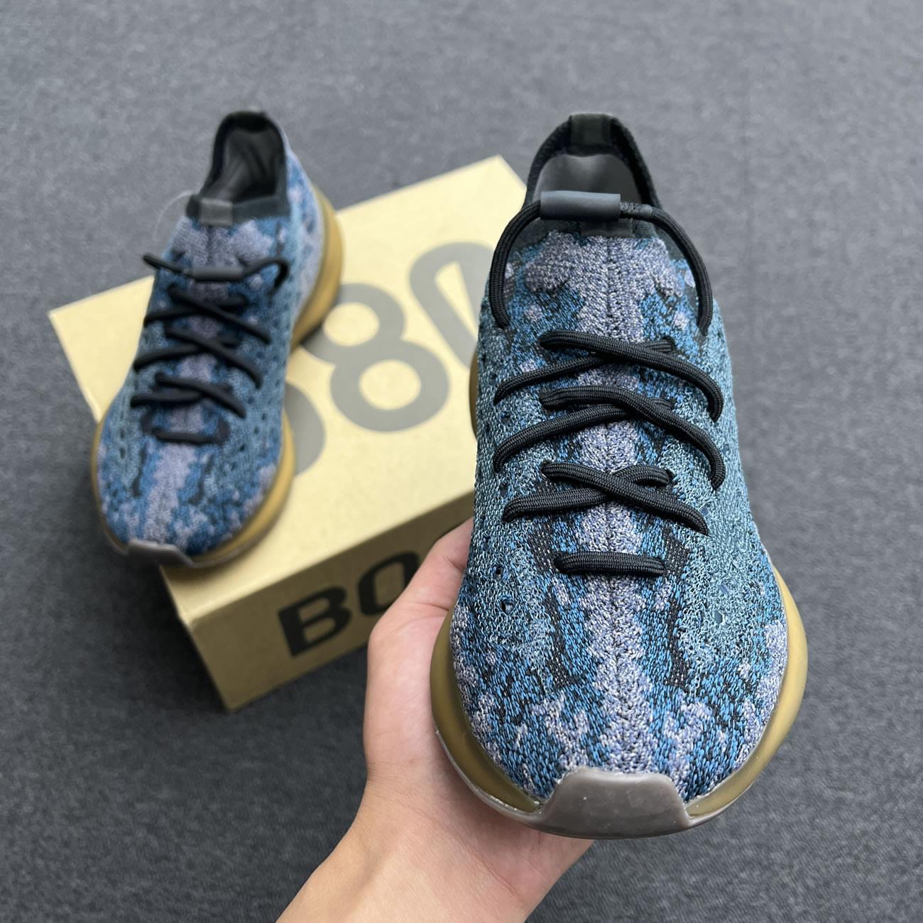 Adidas Yeezy Boost 380 Covellite Gz0454 (4) - www.newkick.org Adidas Yeezy Boost 380 Covellite Gz0454 (4) - www.newkick.org