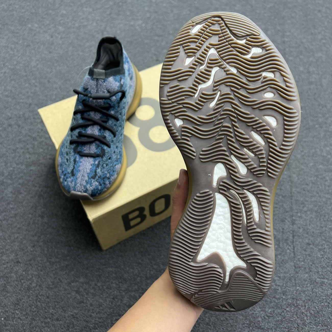 Adidas Yeezy Boost 380 Covellite Gz0454 (5) - www.newkick.org Adidas Yeezy Boost 380 Covellite Gz0454 (5) - www.newkick.org