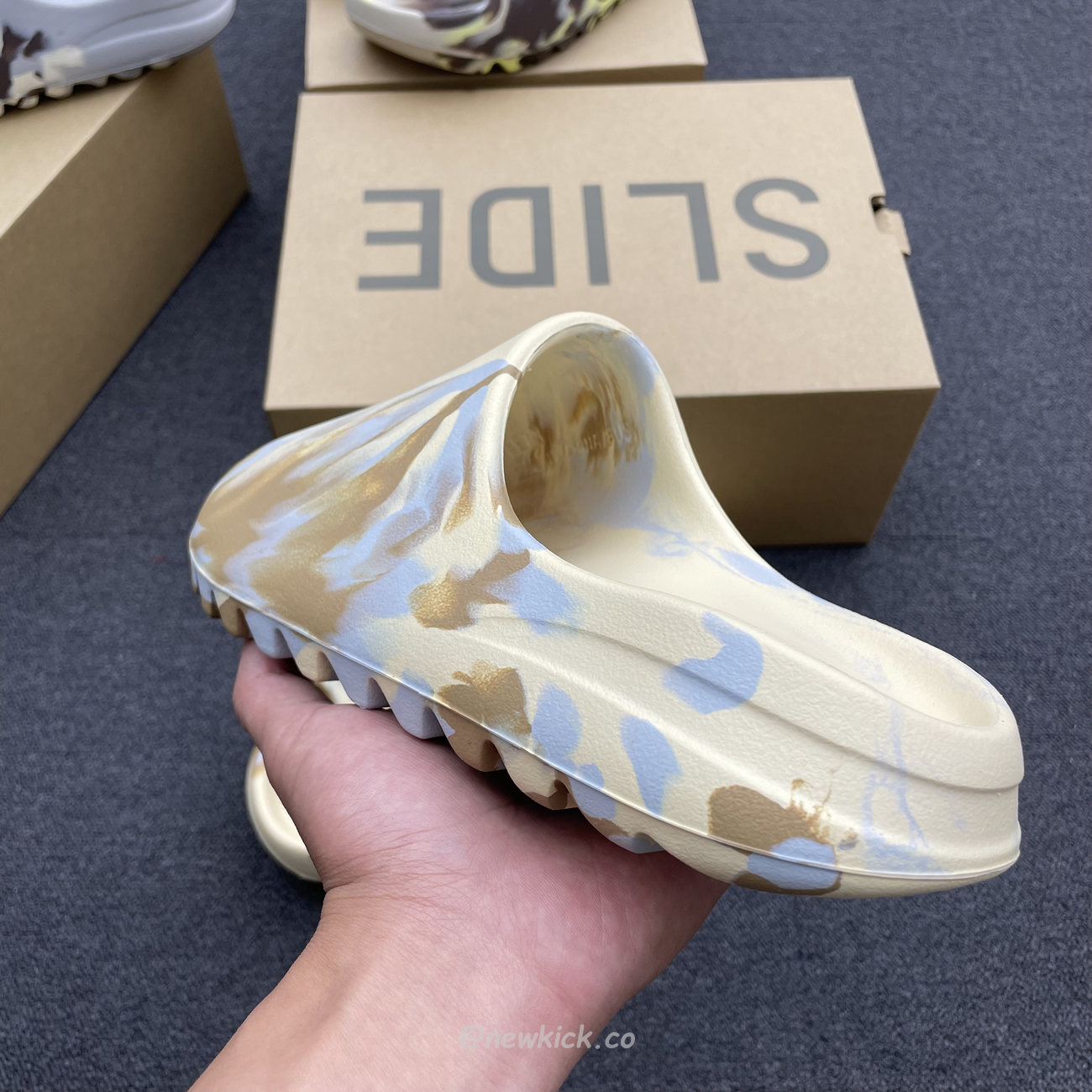 Adidas Yeezy X Kanye West Slide Bone (14) - www.newkick.org
