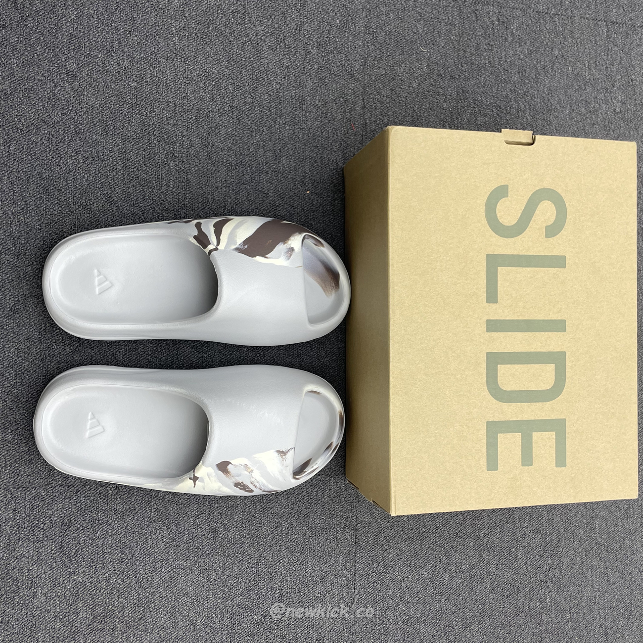 Adidas Yeezy X Kanye West Slide Bone (17) - www.newkick.org