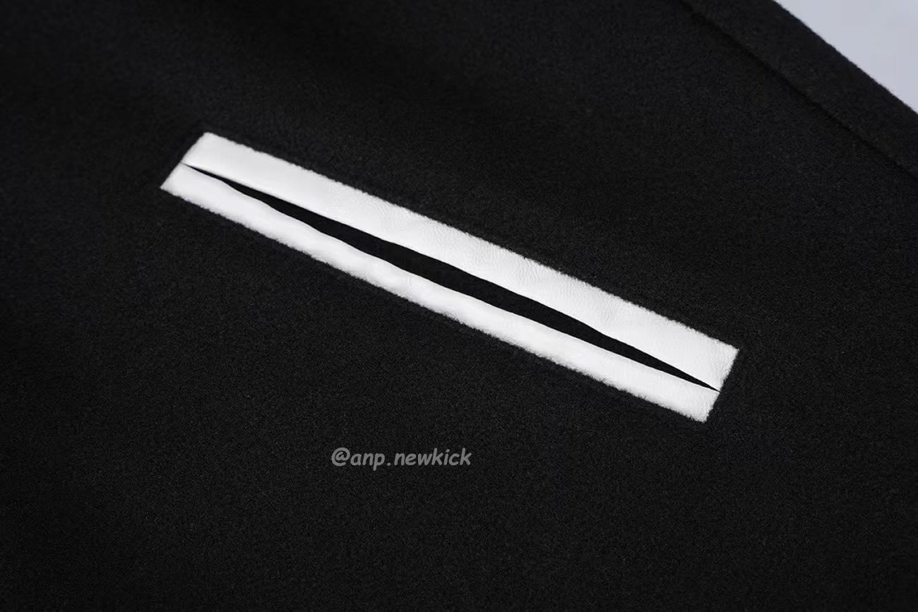 Givenchy Knitted Logo Varsity Jacket (5) - www.newkick.org Givenchy Knitted Logo Varsity Jacket (5) - www.newkick.org