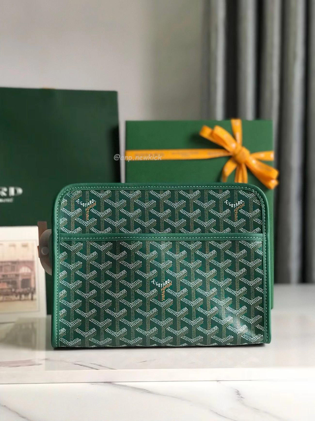 Goyard Jouvence Toiletry Bag Mm Green Black White Blue Purple Red Yellow (2) - www.newkick.org
