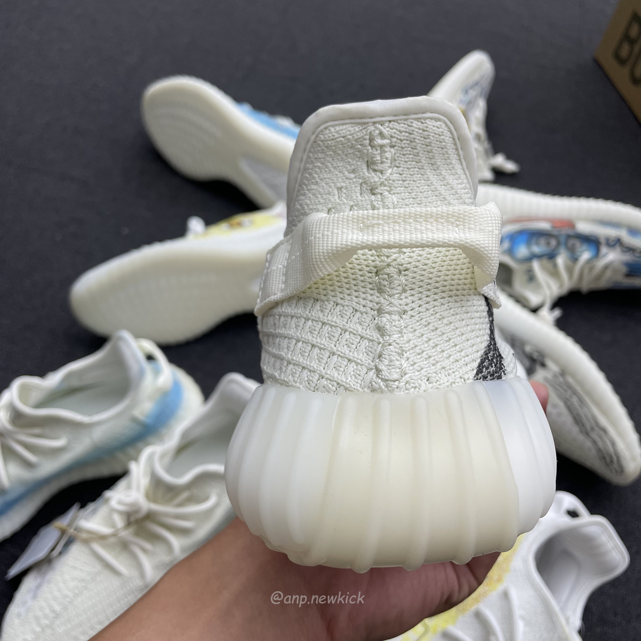 Adidas Yeezy Boost 350 V2 Bone Graffiti Hq6316 (10) - www.newkick.org Adidas Yeezy Boost 350 V2 Bone Graffiti Hq6316 (10) - www.newkick.org
