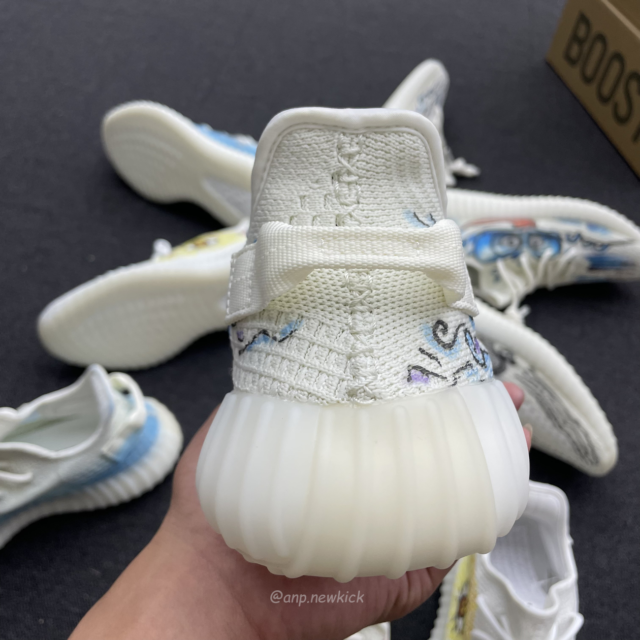 Adidas Yeezy Boost 350 V2 Bone Graffiti Hq6316 (15) - www.newkick.org Adidas Yeezy Boost 350 V2 Bone Graffiti Hq6316 (15) - www.newkick.org