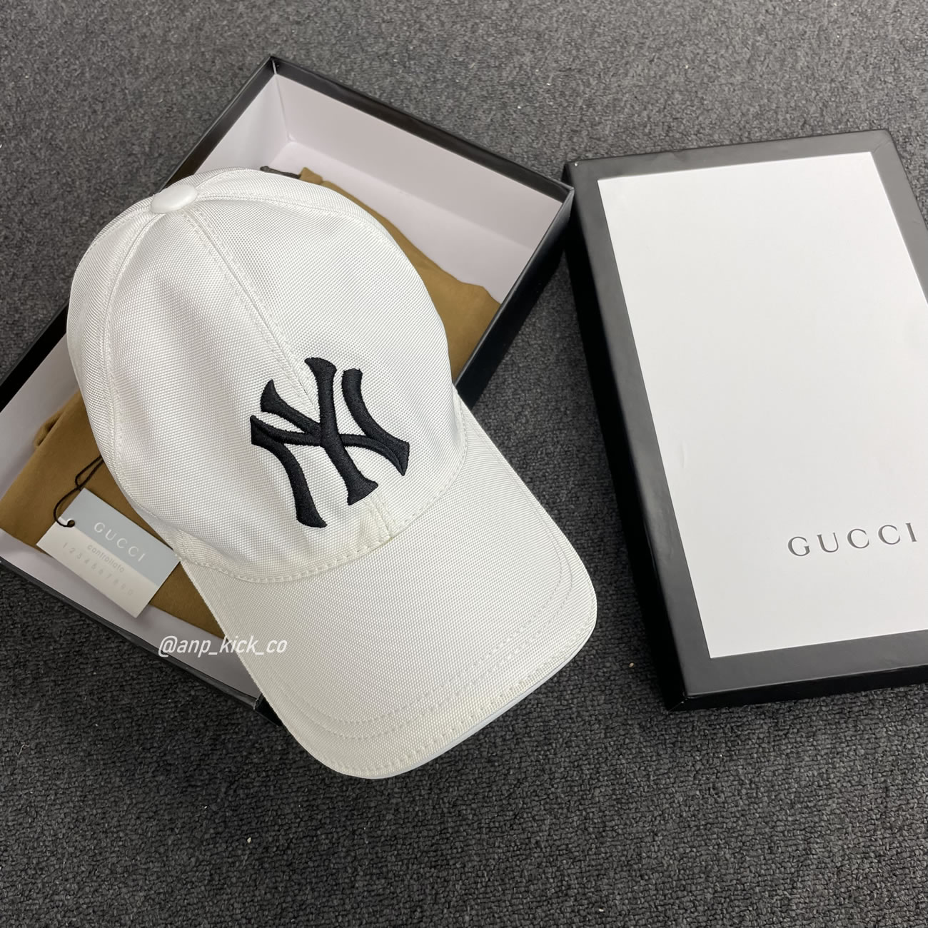 Gu Cci Ny Butterfly Cap 13 25(2) - www.newkick.org