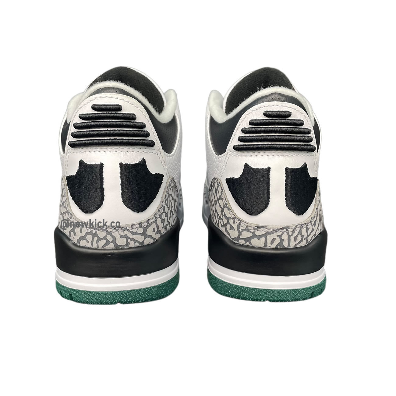 Air Jordan 3 Retro Oregon Ducks Pit Crew White H011 Mnjdls 594 282233 Y3 (3) - www.newkick.vip Air Jordan 3 Retro Oregon Ducks Pit Crew White H011 Mnjdls 594 282233 Y3 (3) - www.newkick.vip