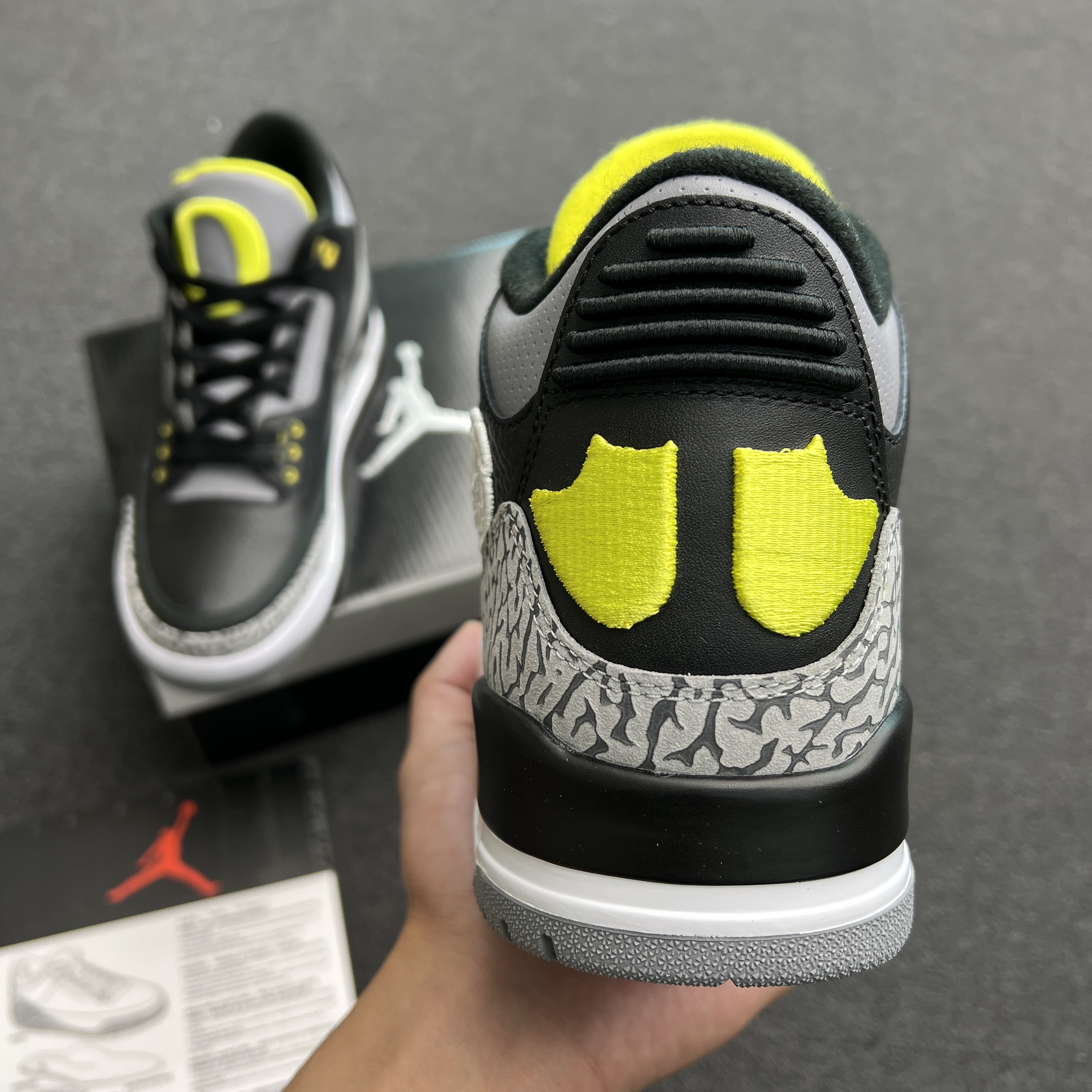 Jordan 3 Retro Oregon Ducks Pit Crew Both Pairs H011 Mnjdls 5 (7) - www.newkick.vip Jordan 3 Retro Oregon Ducks Pit Crew Both Pairs H011 Mnjdls 5 (7) - www.newkick.vip