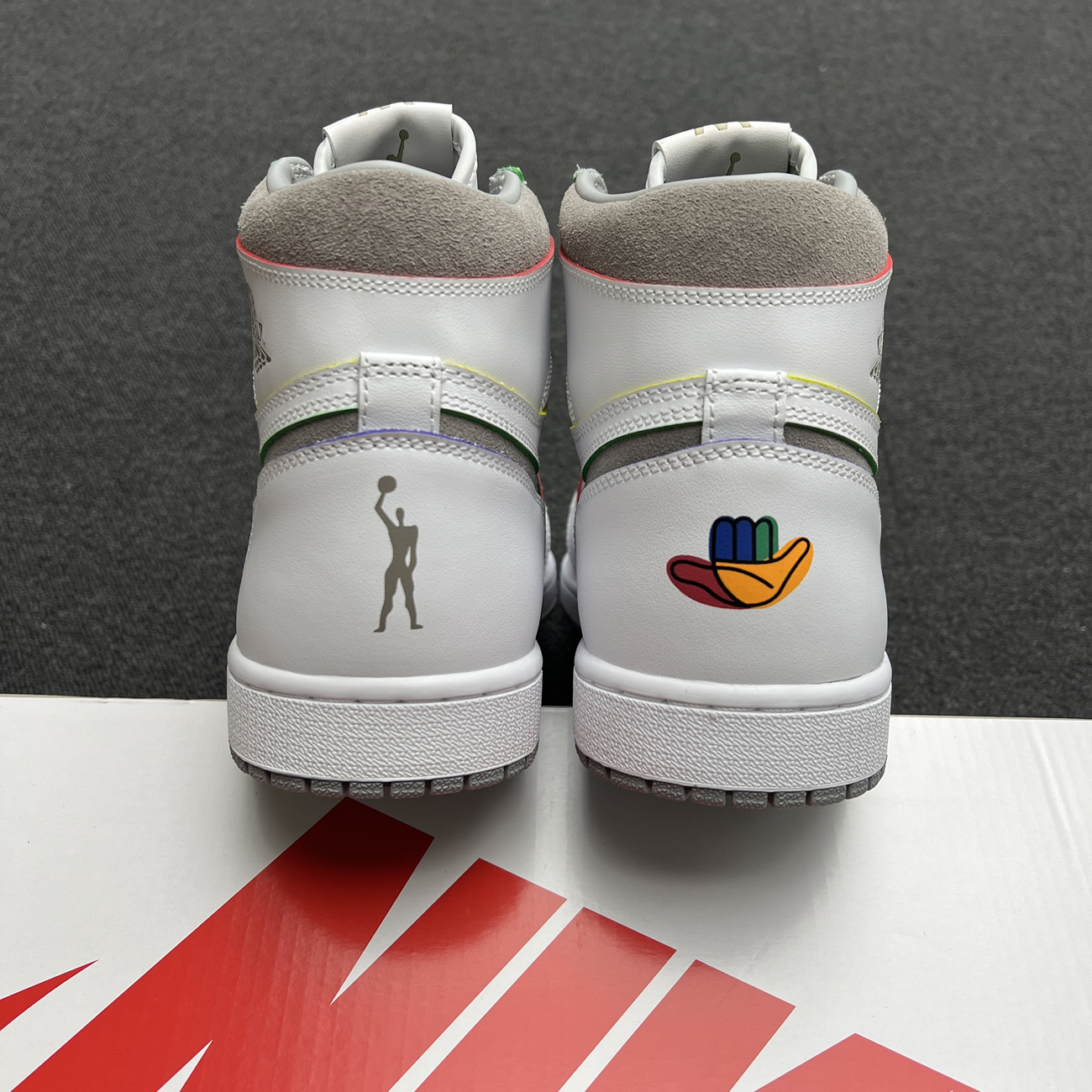 Air Jordan 1 Retro High Daniel Arsham Grey H022 (5) - www.newkick.org